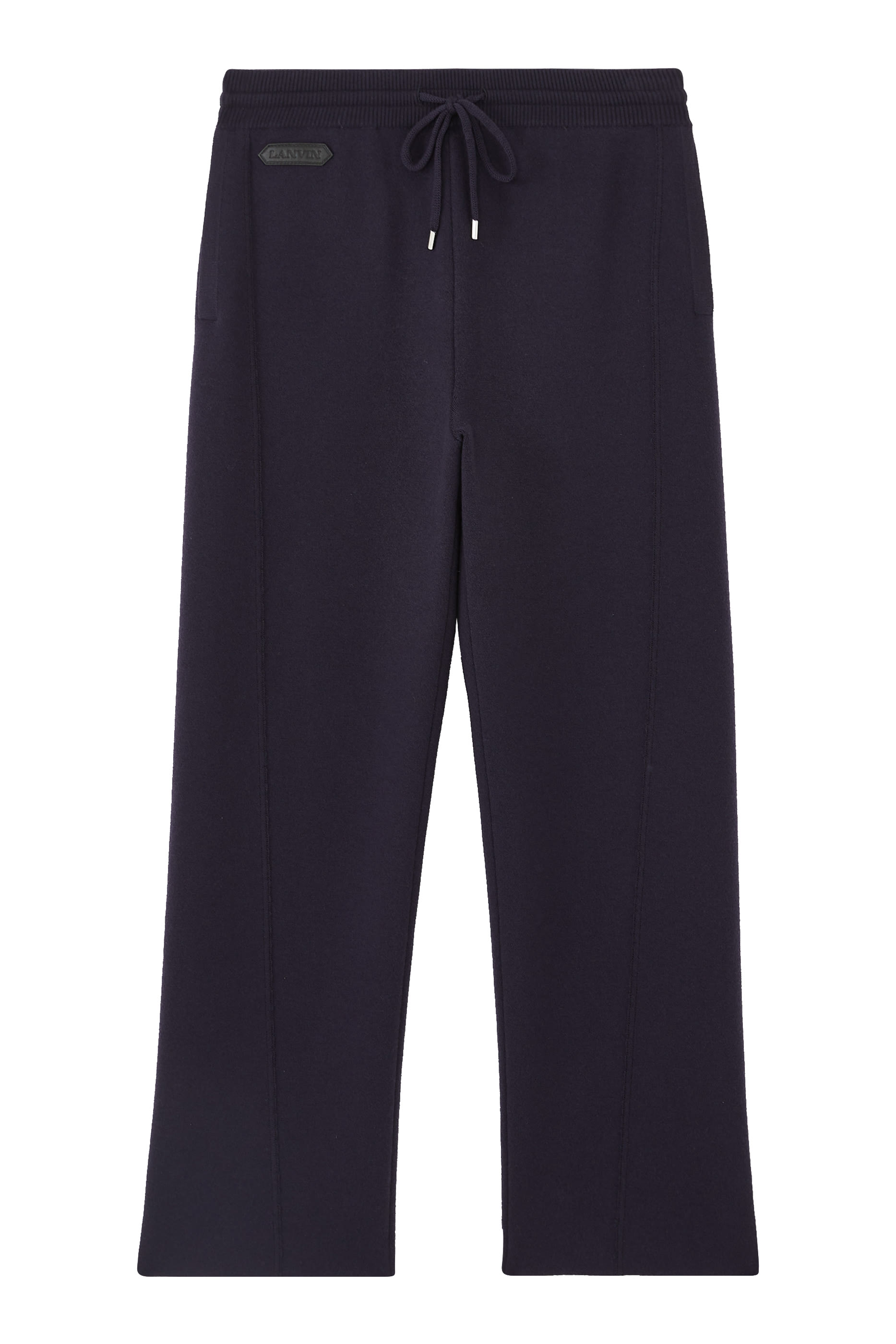 بنطال بقصة واسعة