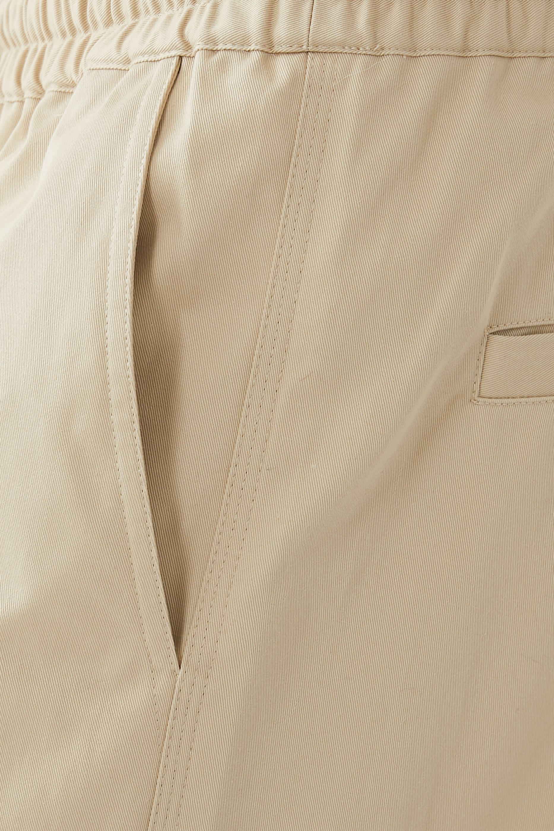 بنطال كارجو بقصة ساق واسعة