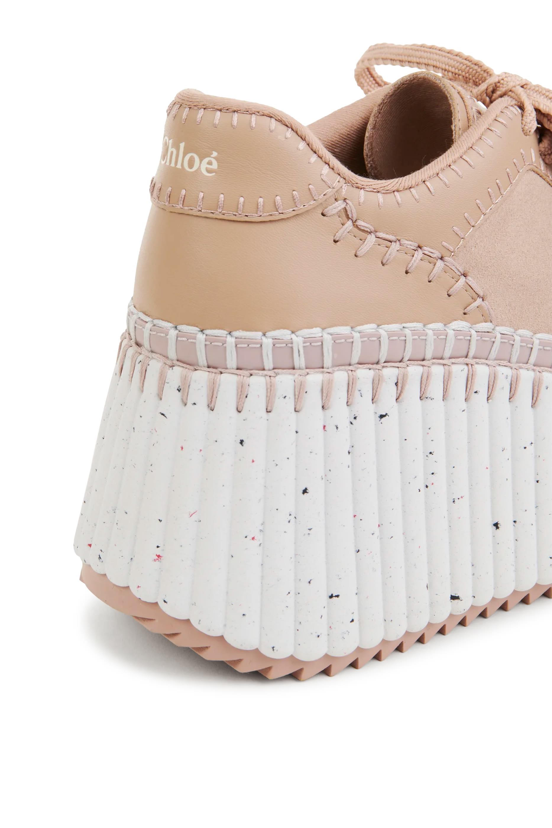 سنيكرز ناما بنعل سميك