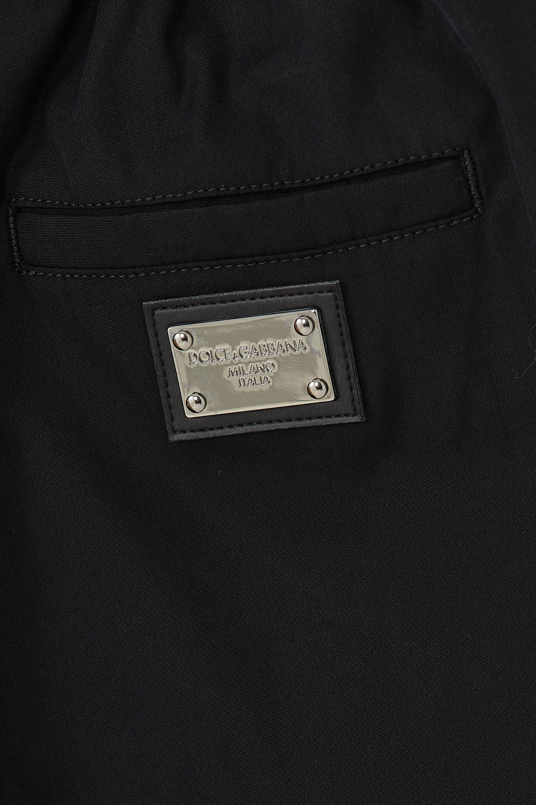 شورت للأطفال بحلية بشعار الماركة