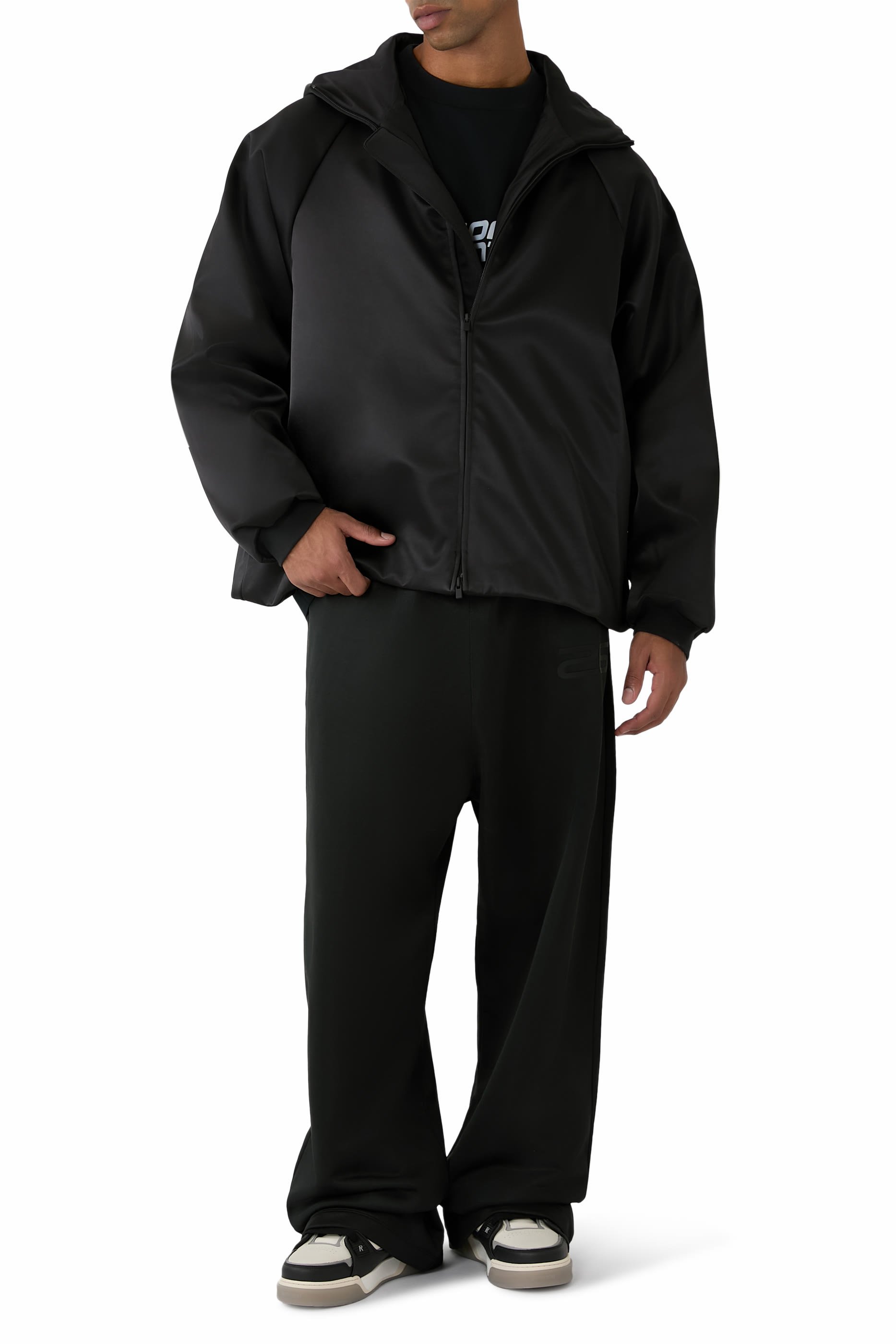 جاكيت بومبر بغطاء للرأس