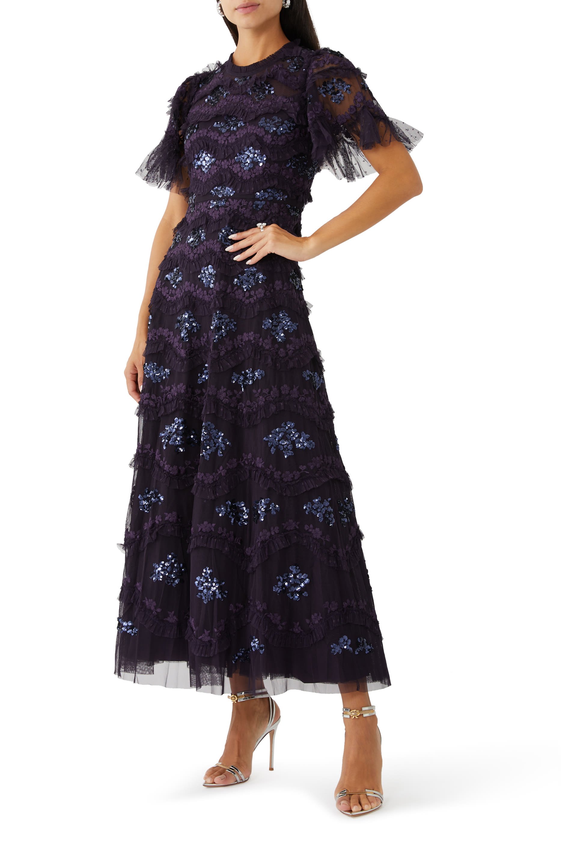 فستان سهرة كارمين مزين بكشكش تول