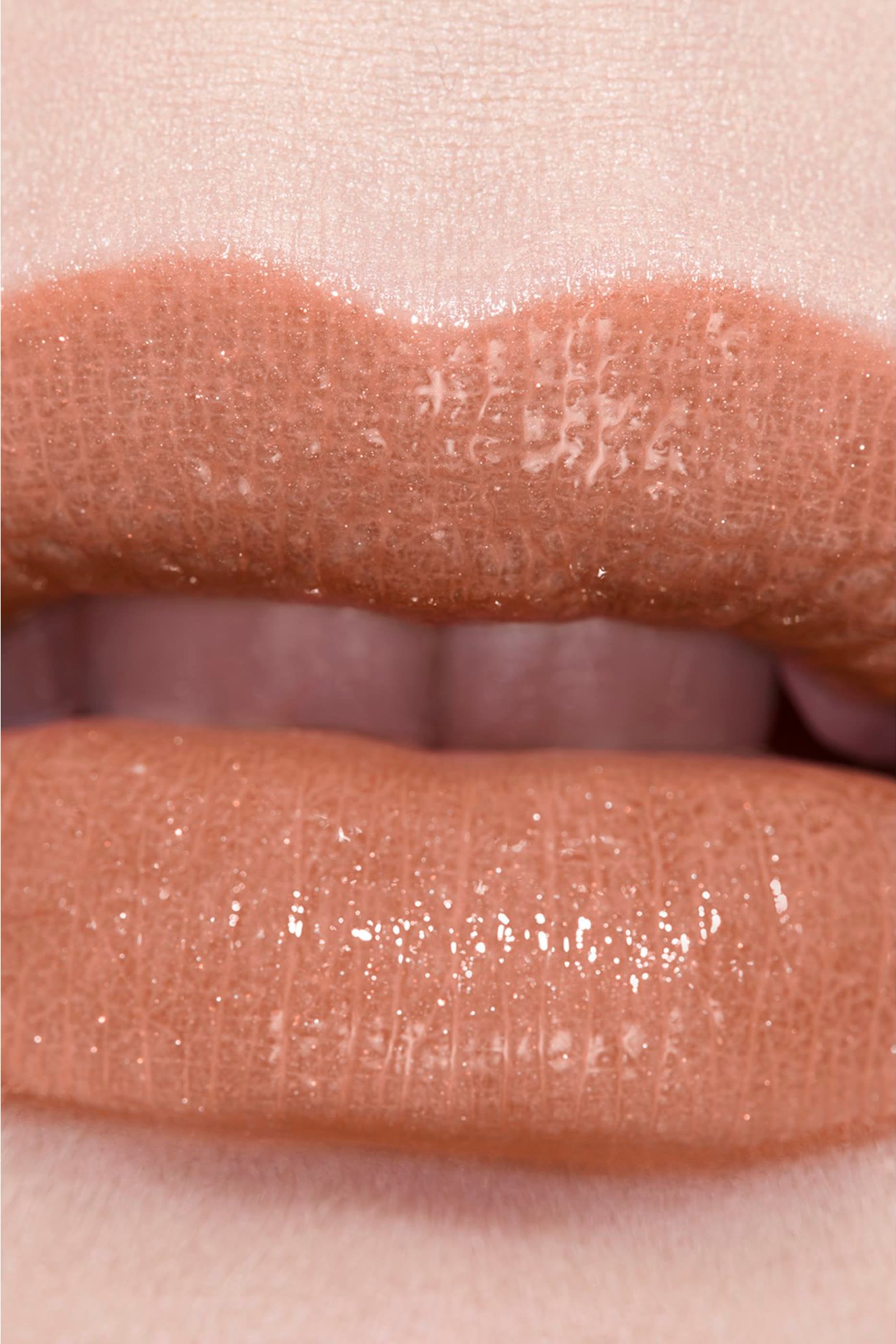 أحمر شفاه Rouge Coco Flash Shine