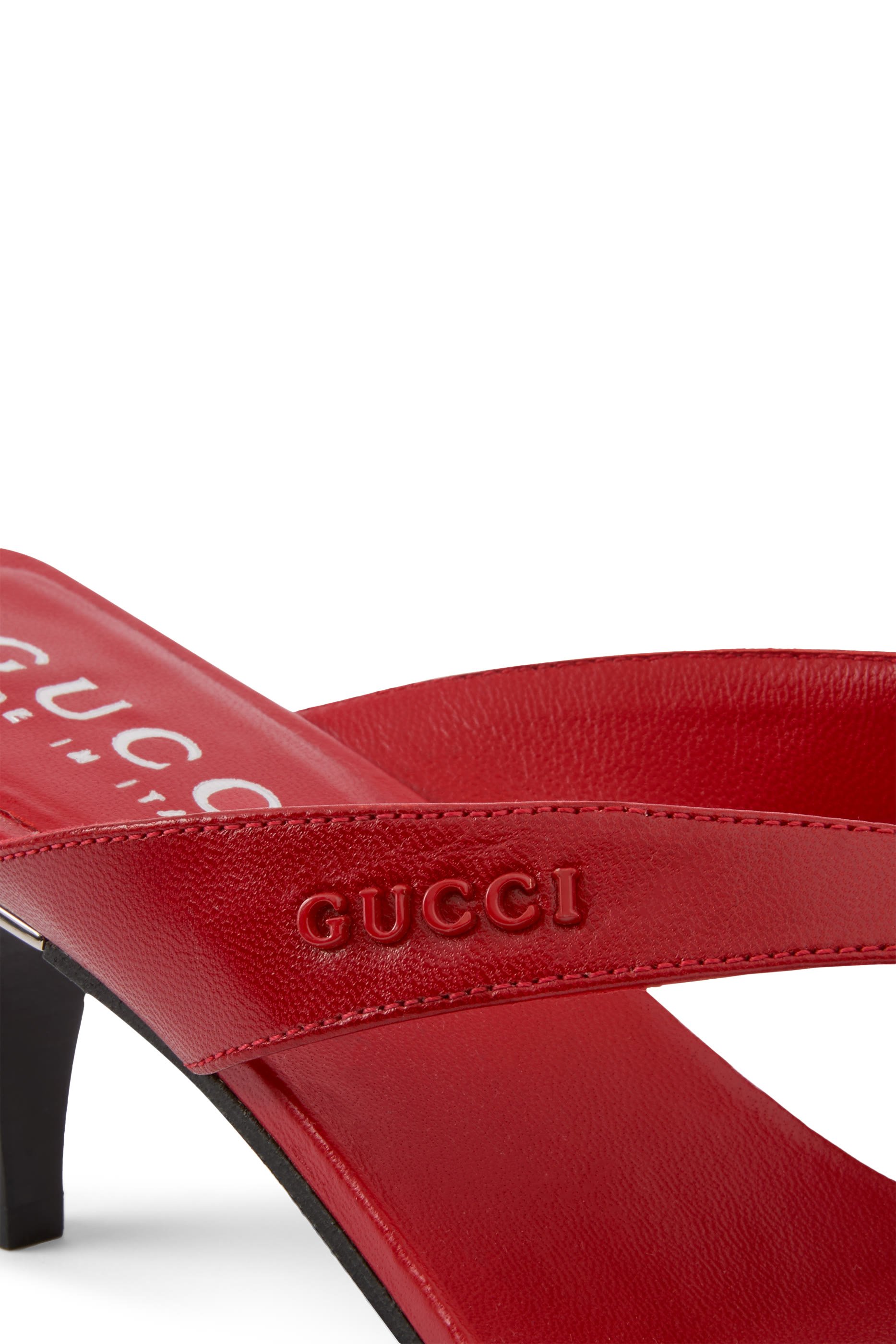 حذاء فيتوريا 55 بتصميم ثونغ