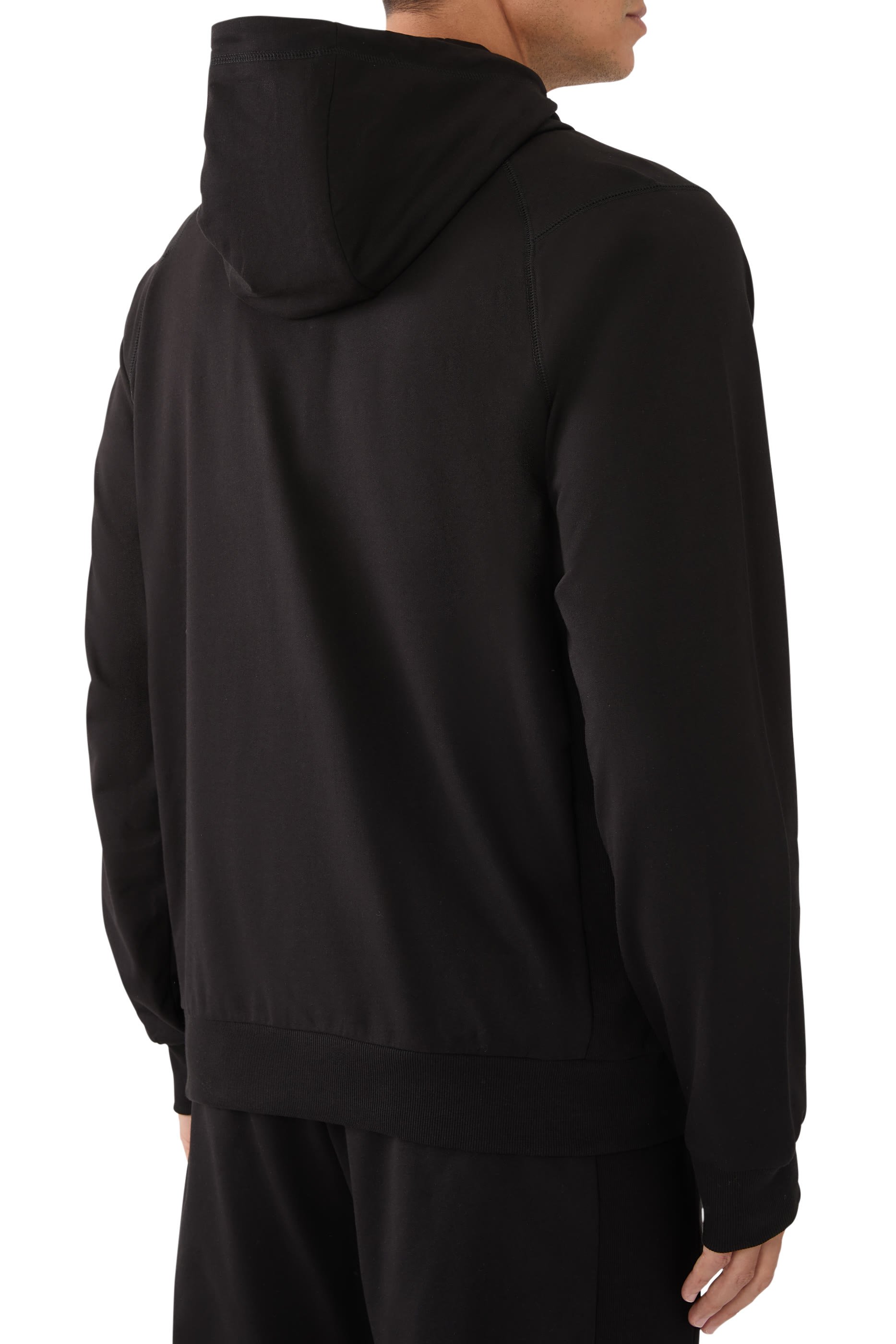 سويت شيرت بغطاء للرأس وشعار الماركة