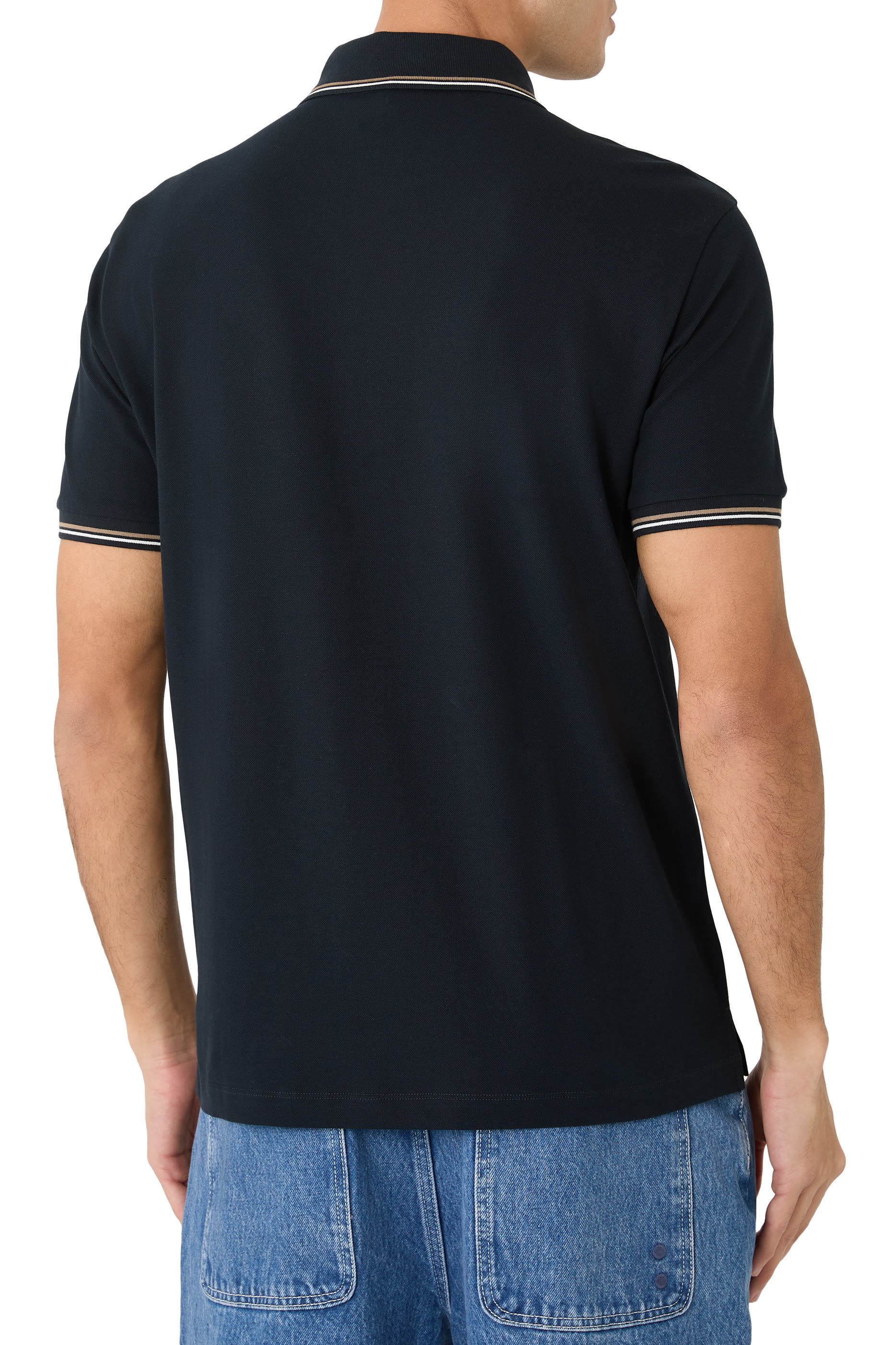 قميص بولو بشعار الماركة