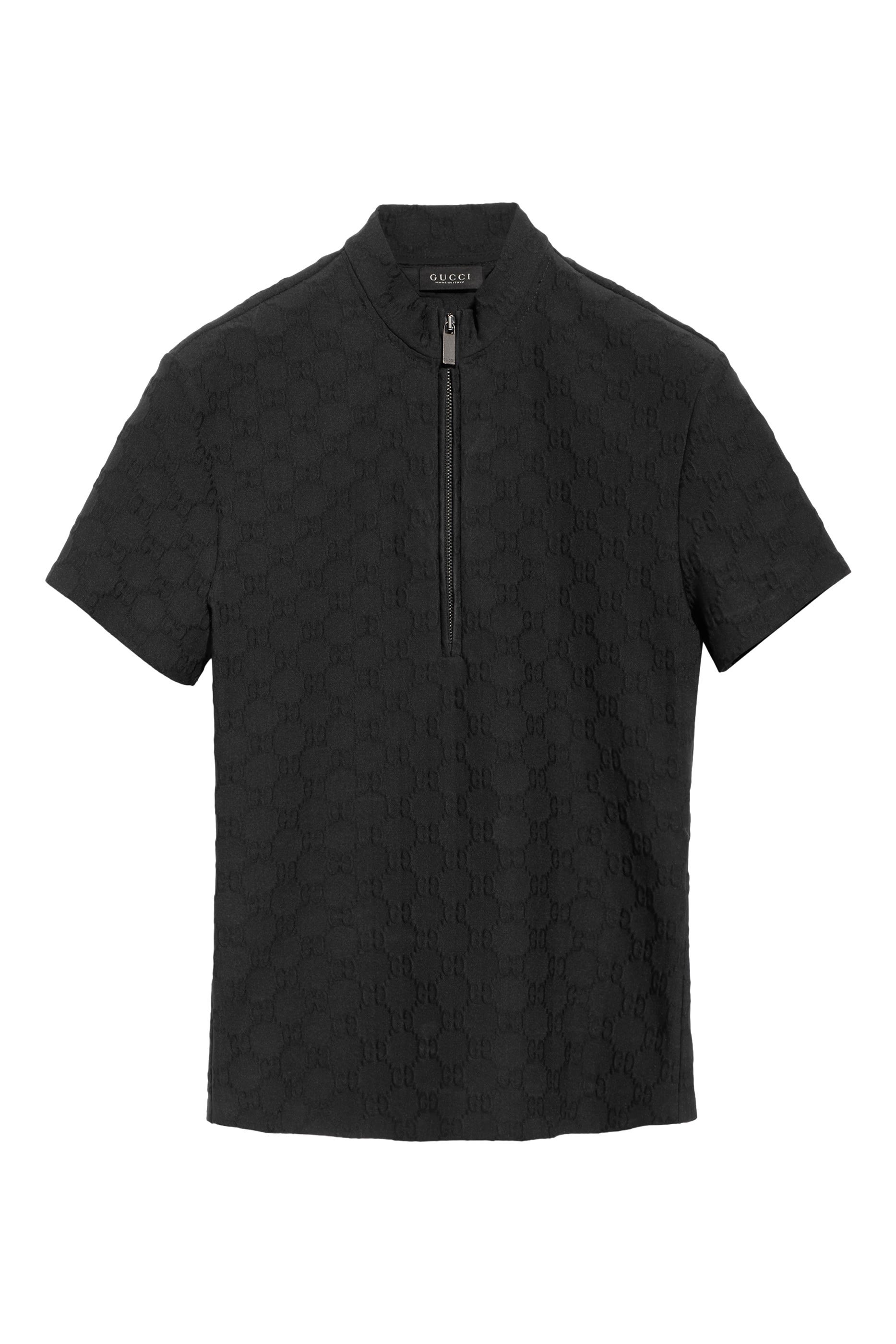 تيشيرت بنصف سحاب ونقشة حرفي شعار الماركة