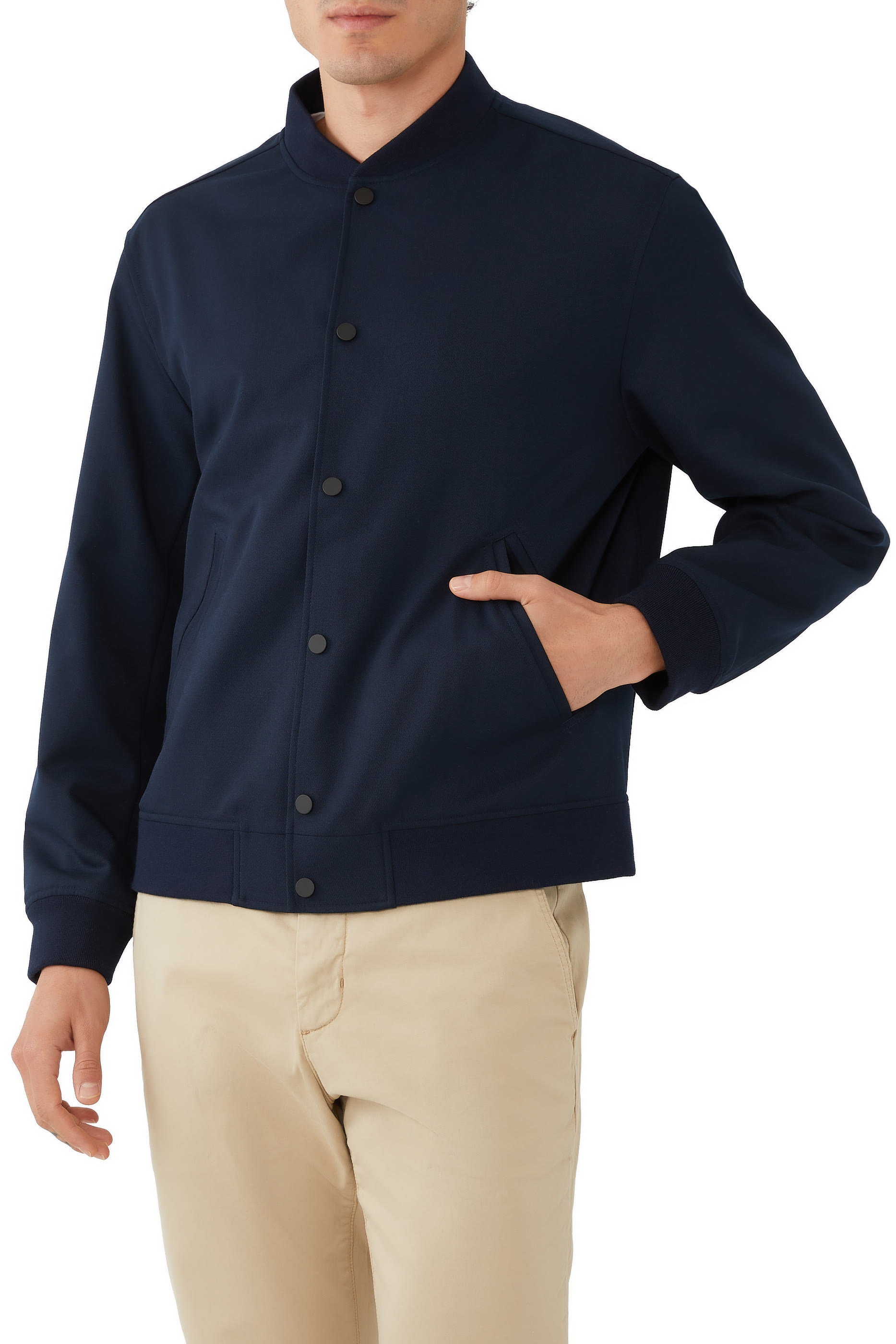 جاكيت بتصميم جامعي بارز الملمس