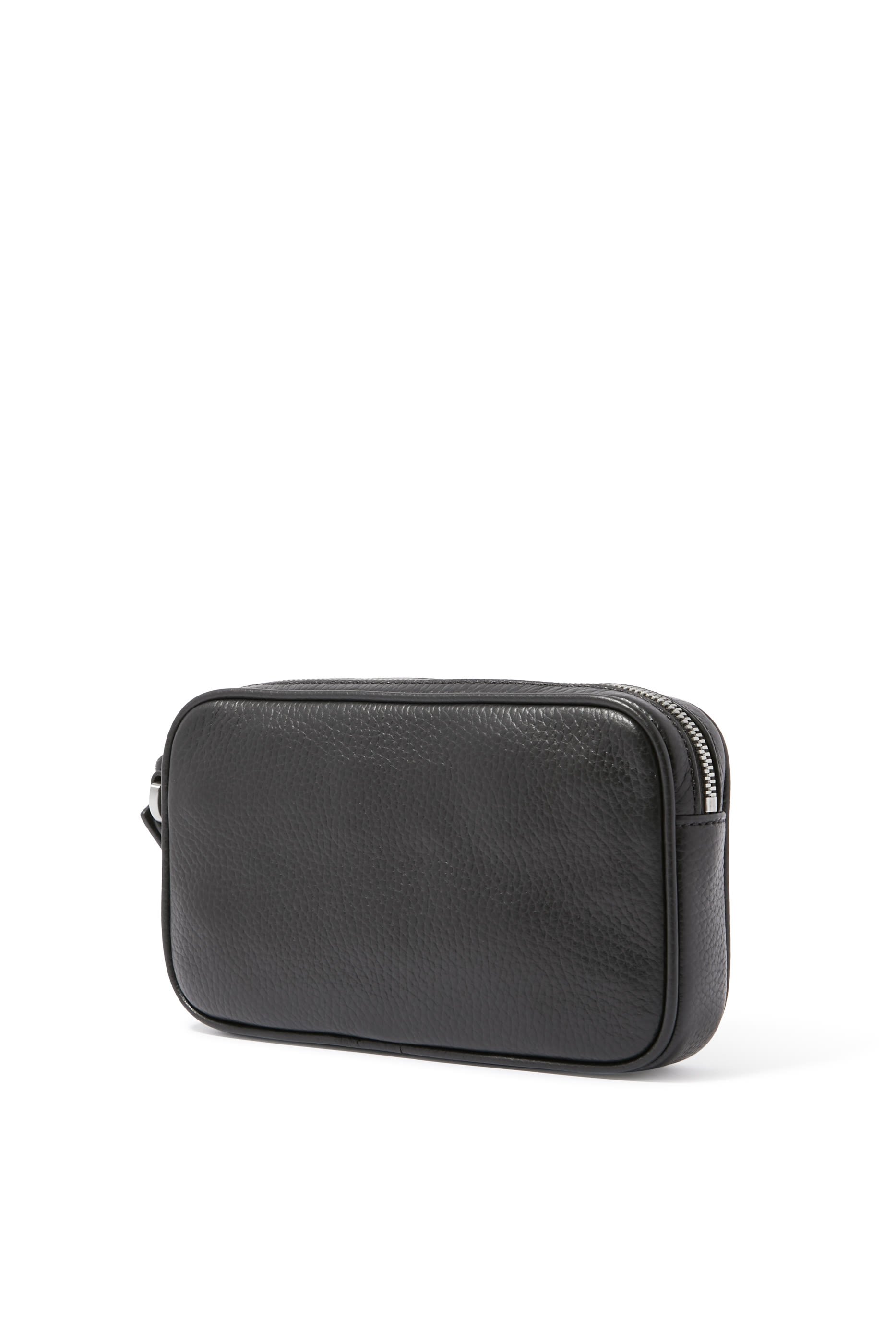 حقيبة مستحضرات عناية ذاتية