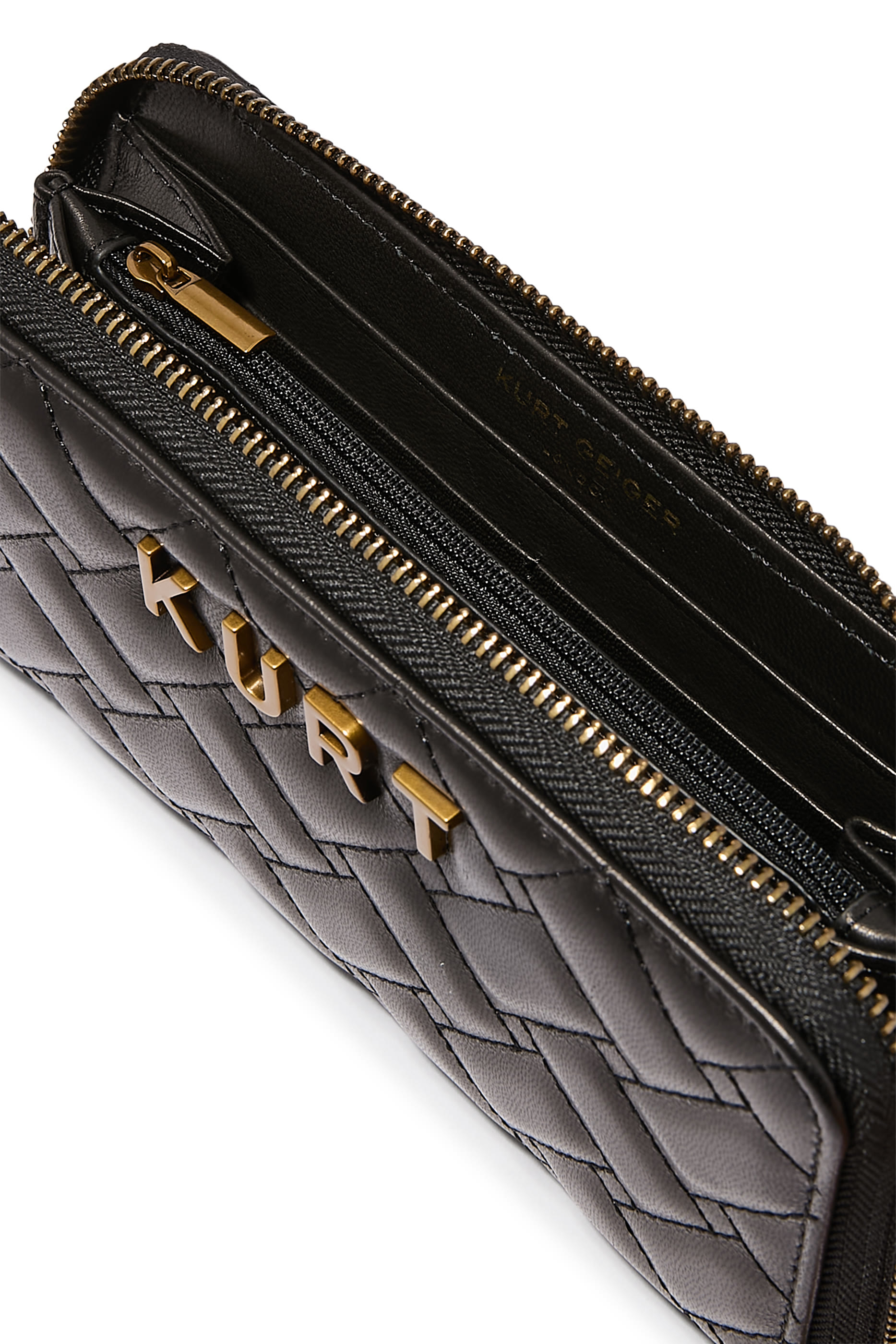 محفظة كنسينغتون بسحاب محيط وشعار الماركة