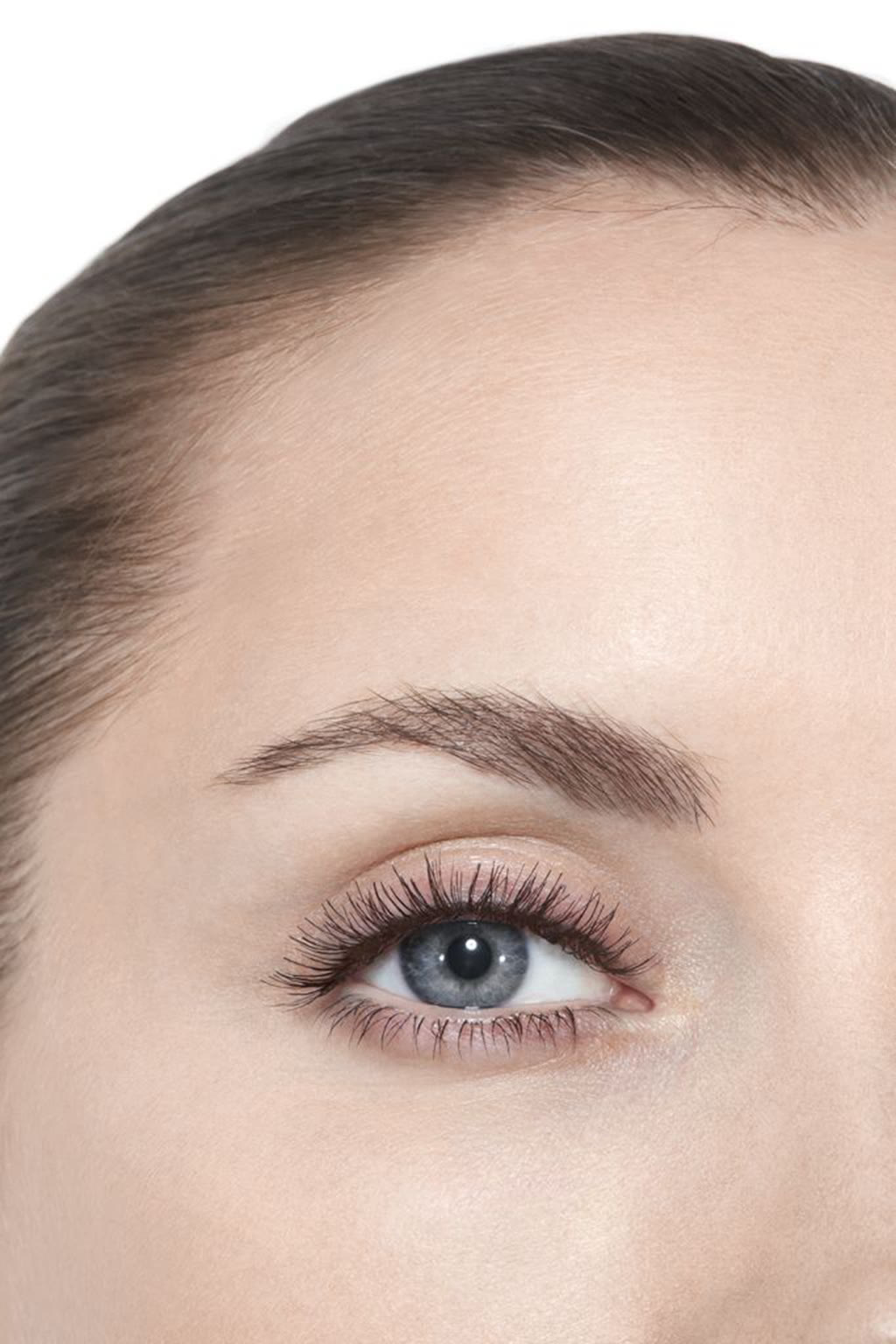 ماسكارا لتحديد الرموش INIMITABLE