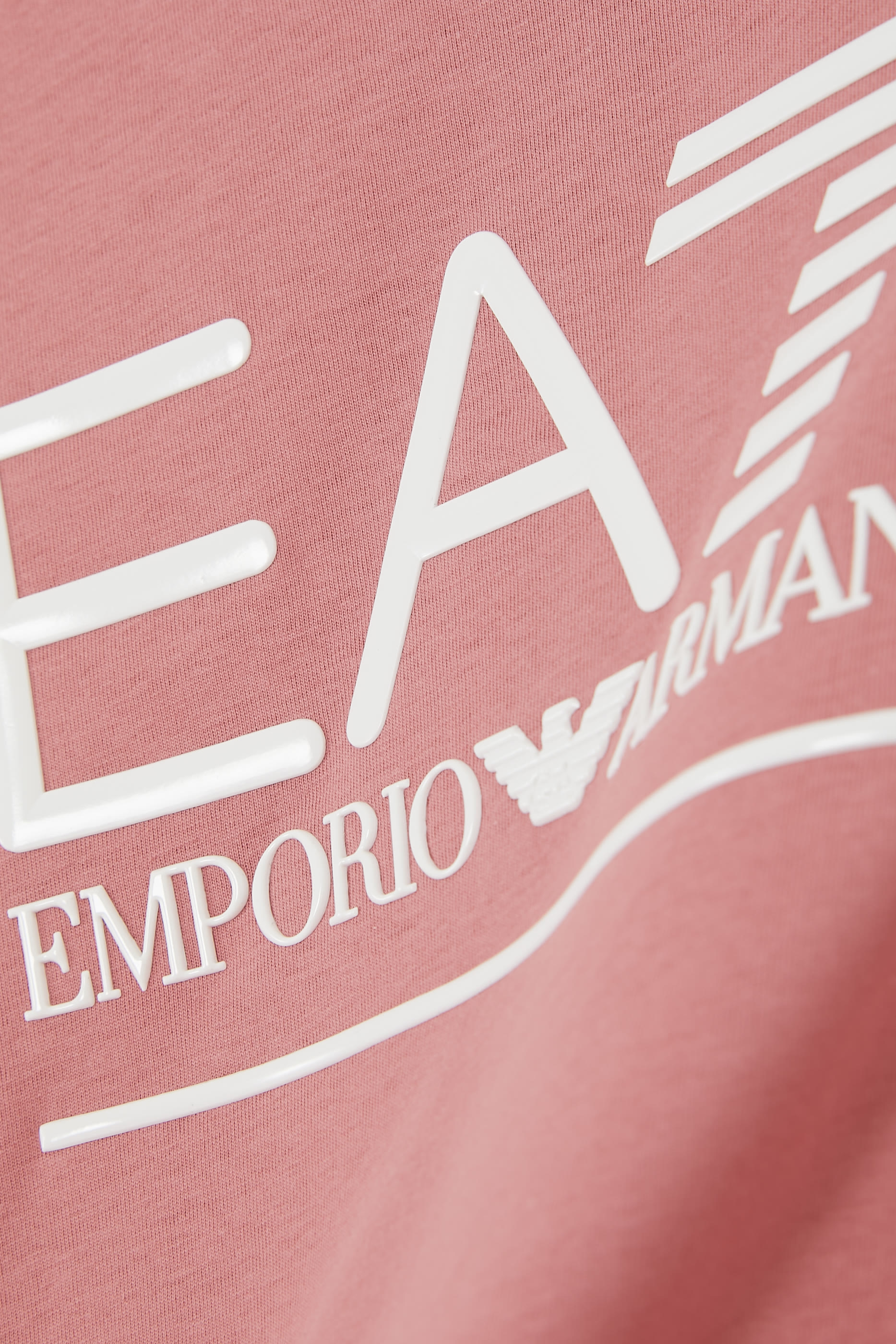 تشيرت قطن بشعار الماركة للأطفال