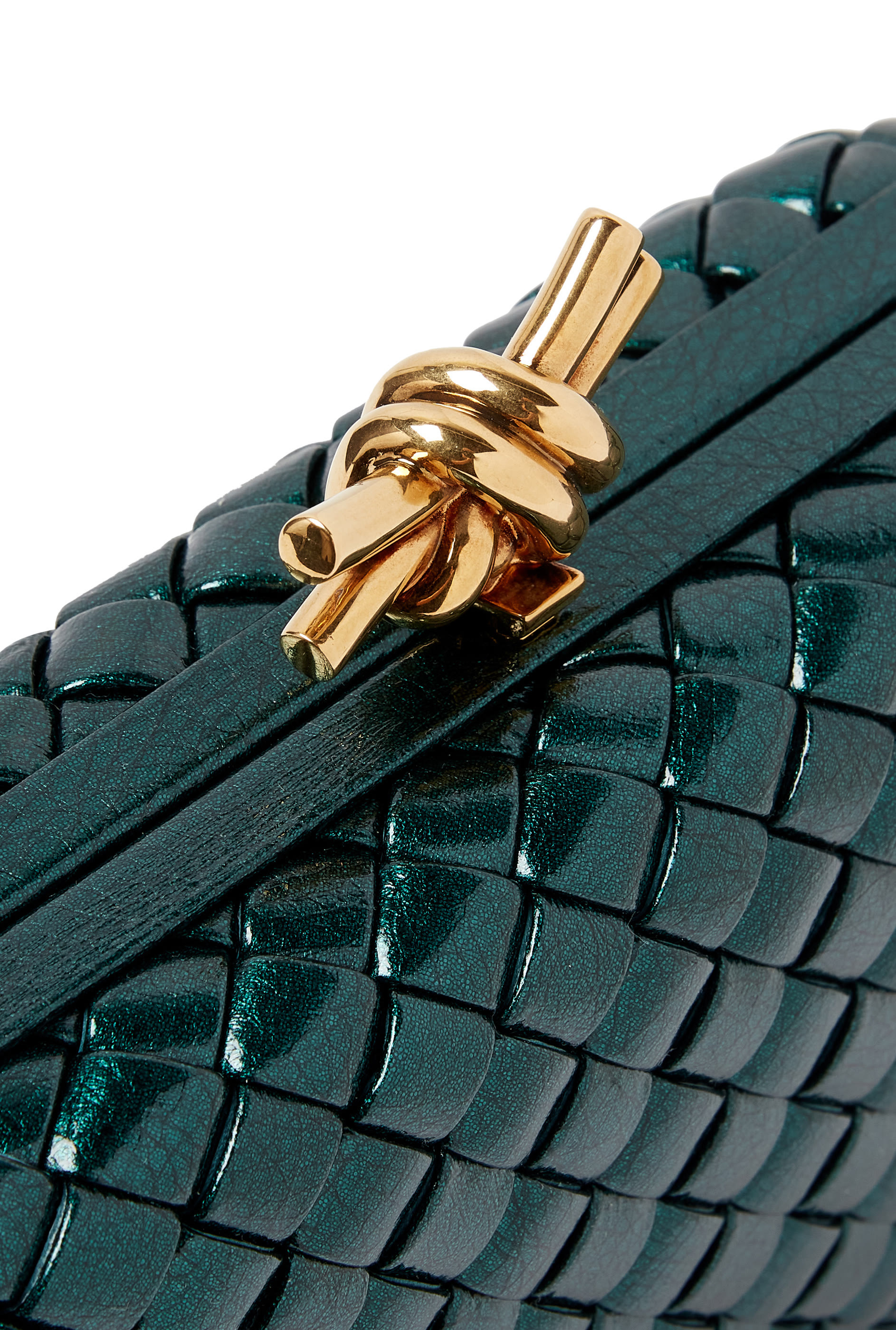 كلاتش بحلية بتصميم عقدة