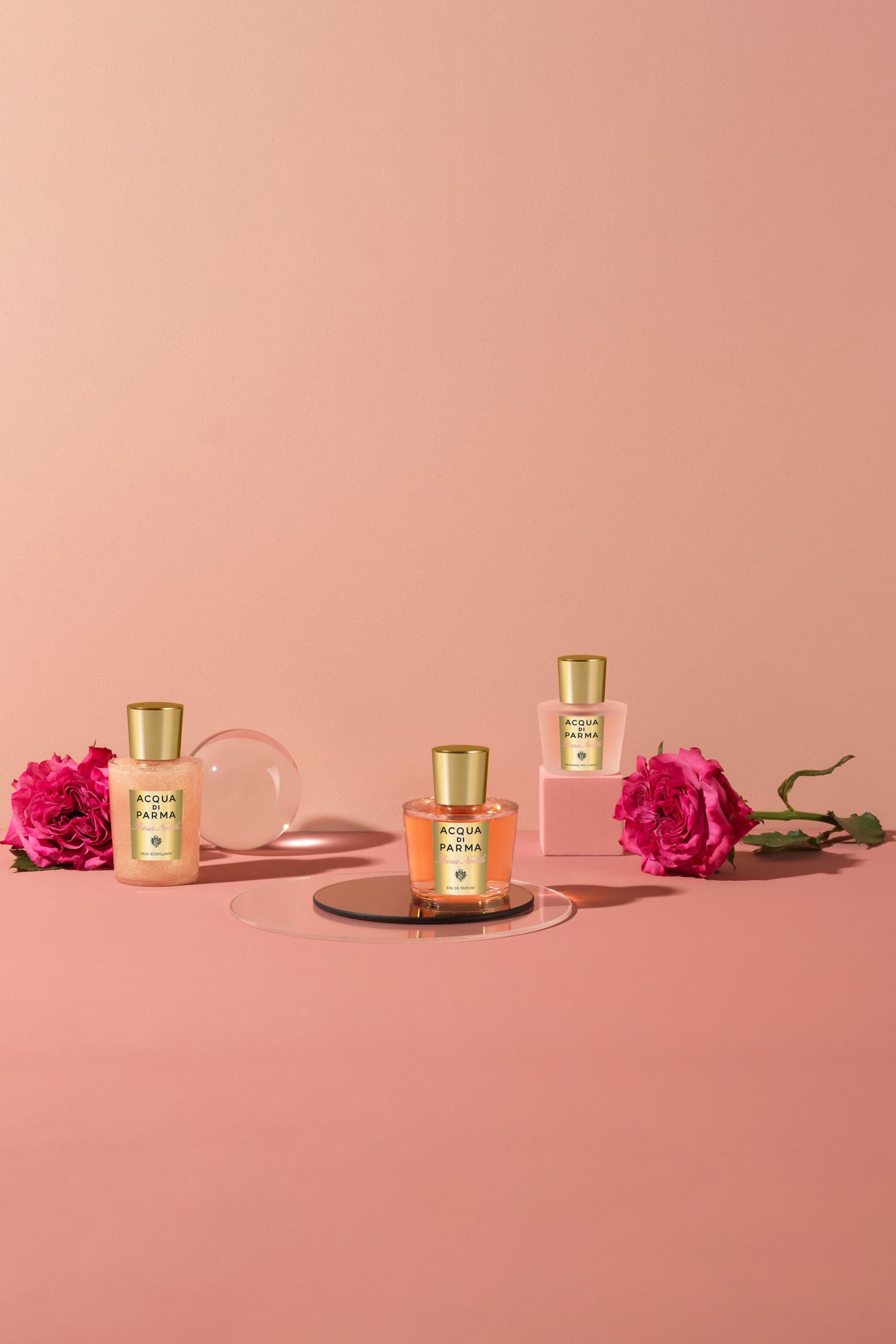 ماء عطر روزا نوبيل