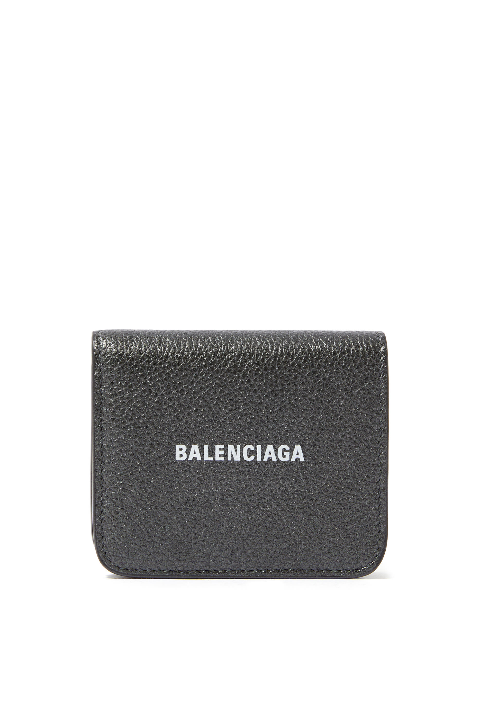 حافظة بطاقات ونقود معدنية بغطاء قلاب