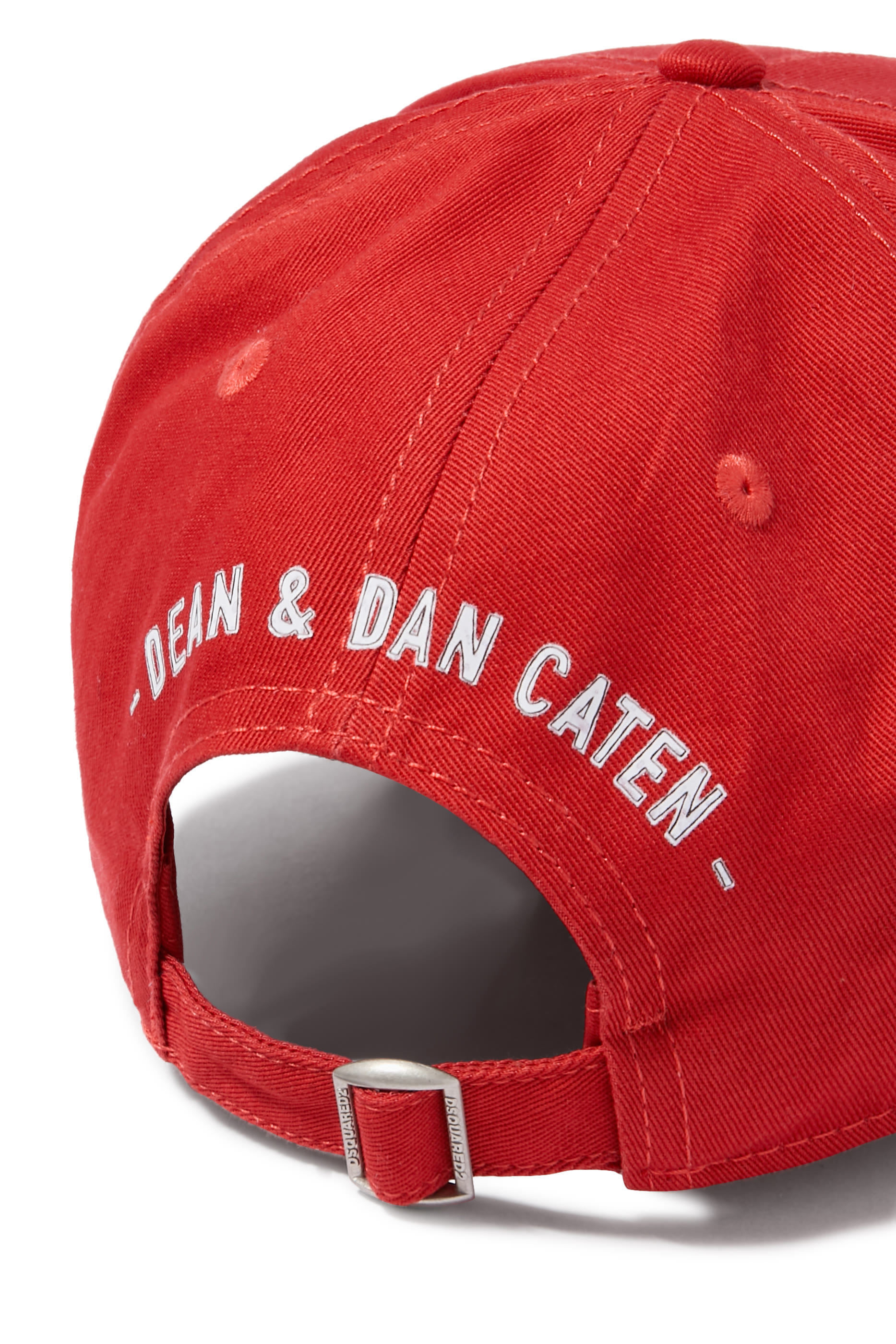 كاب بايسبول بشعار الماركة