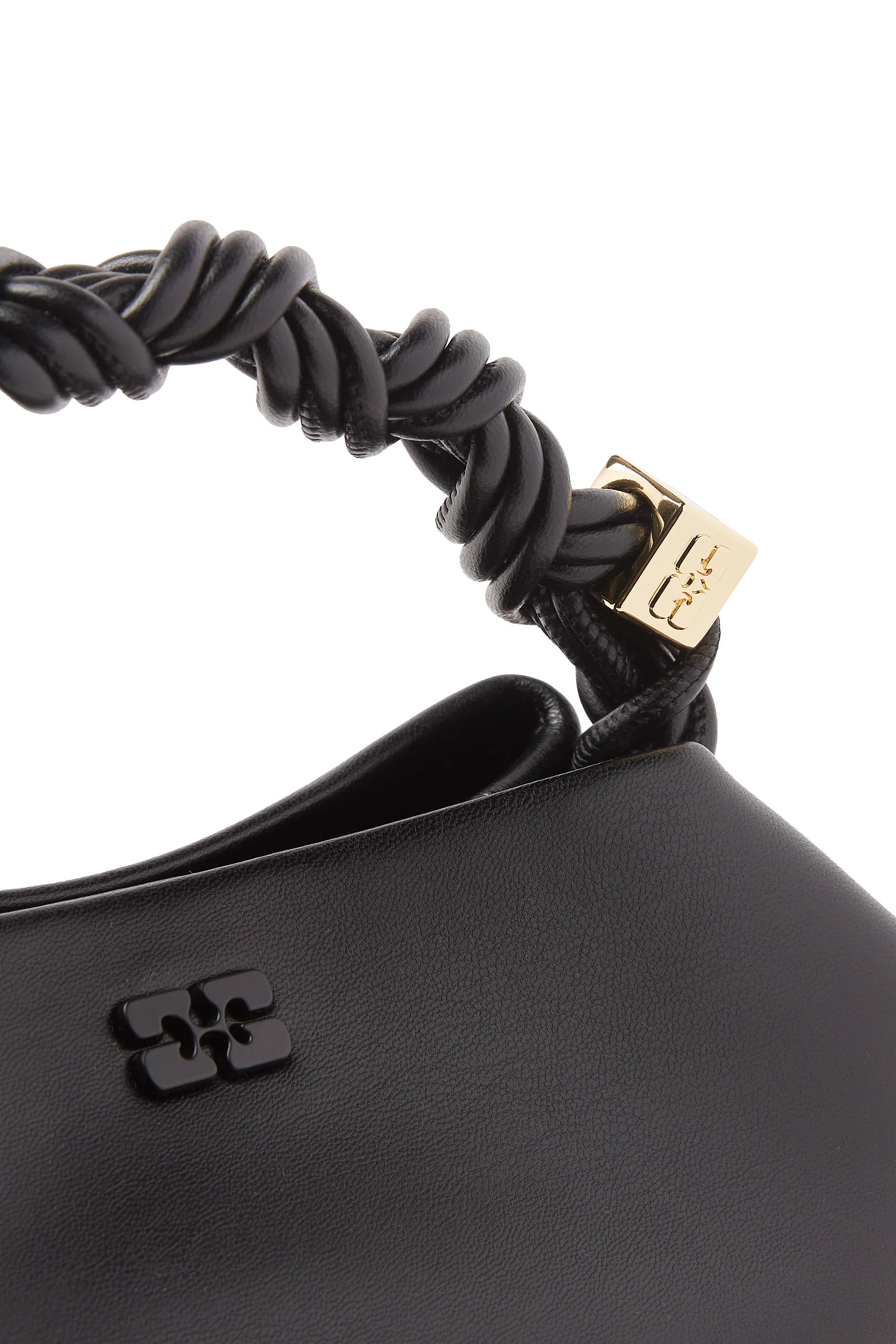 حقيبة بو صغيرة