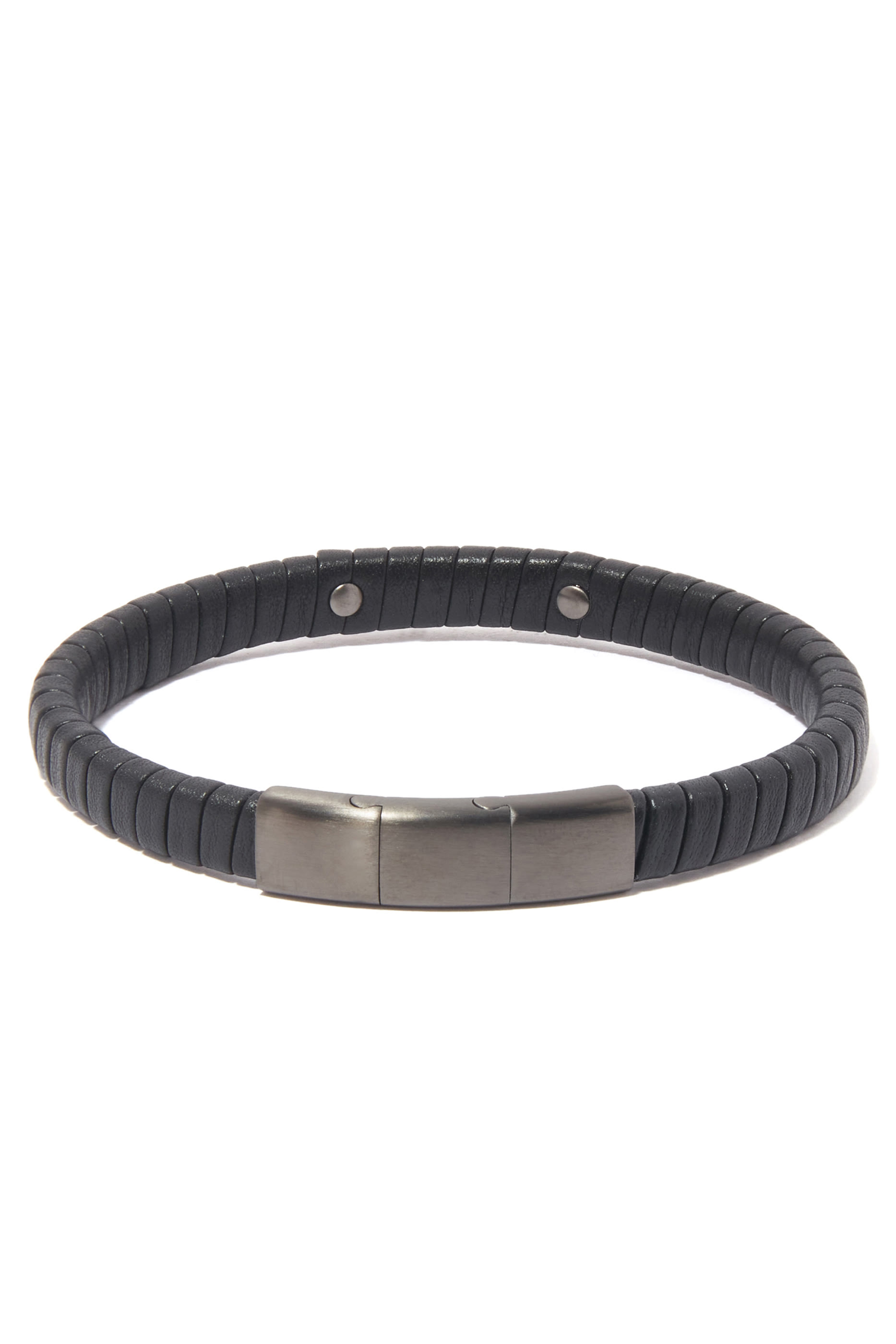 سوار بشعار الماركة