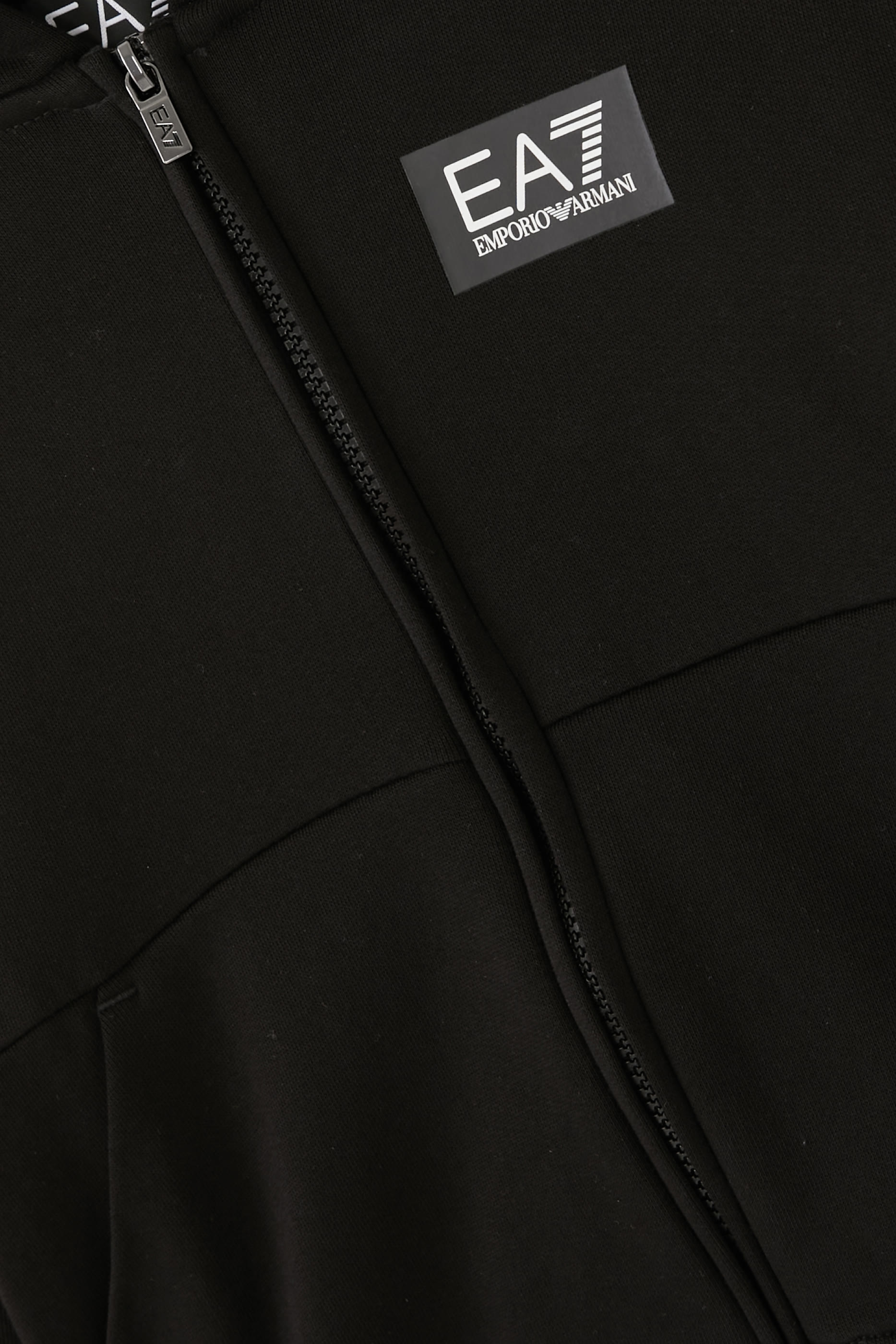 هودي بطبعة غرافيكية للأطفال