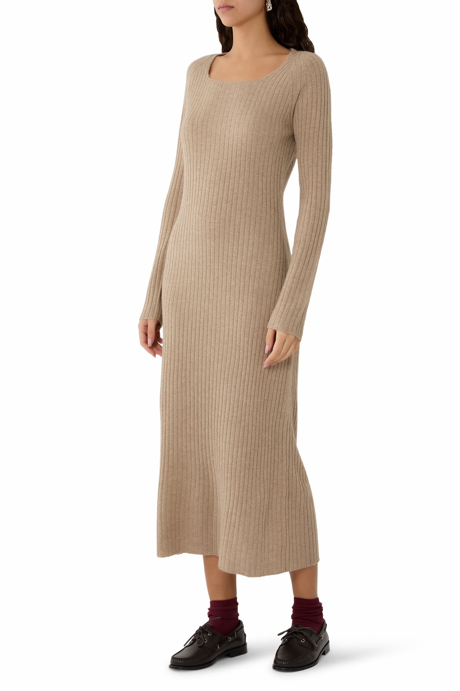 فستان واسع بتصميم مضلع