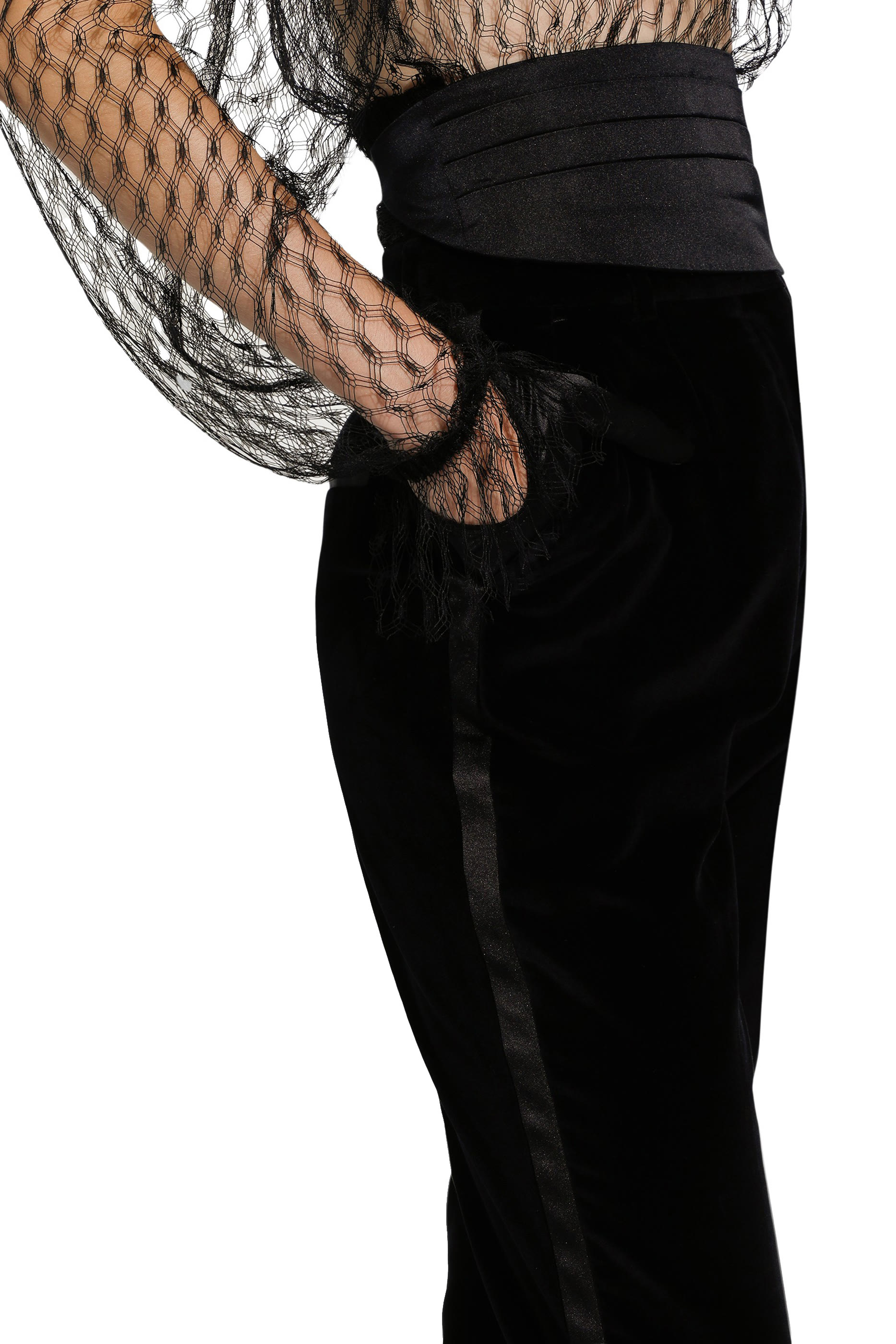 بنطال توكسيدو بقصة ملاءمة للجسم مخمل