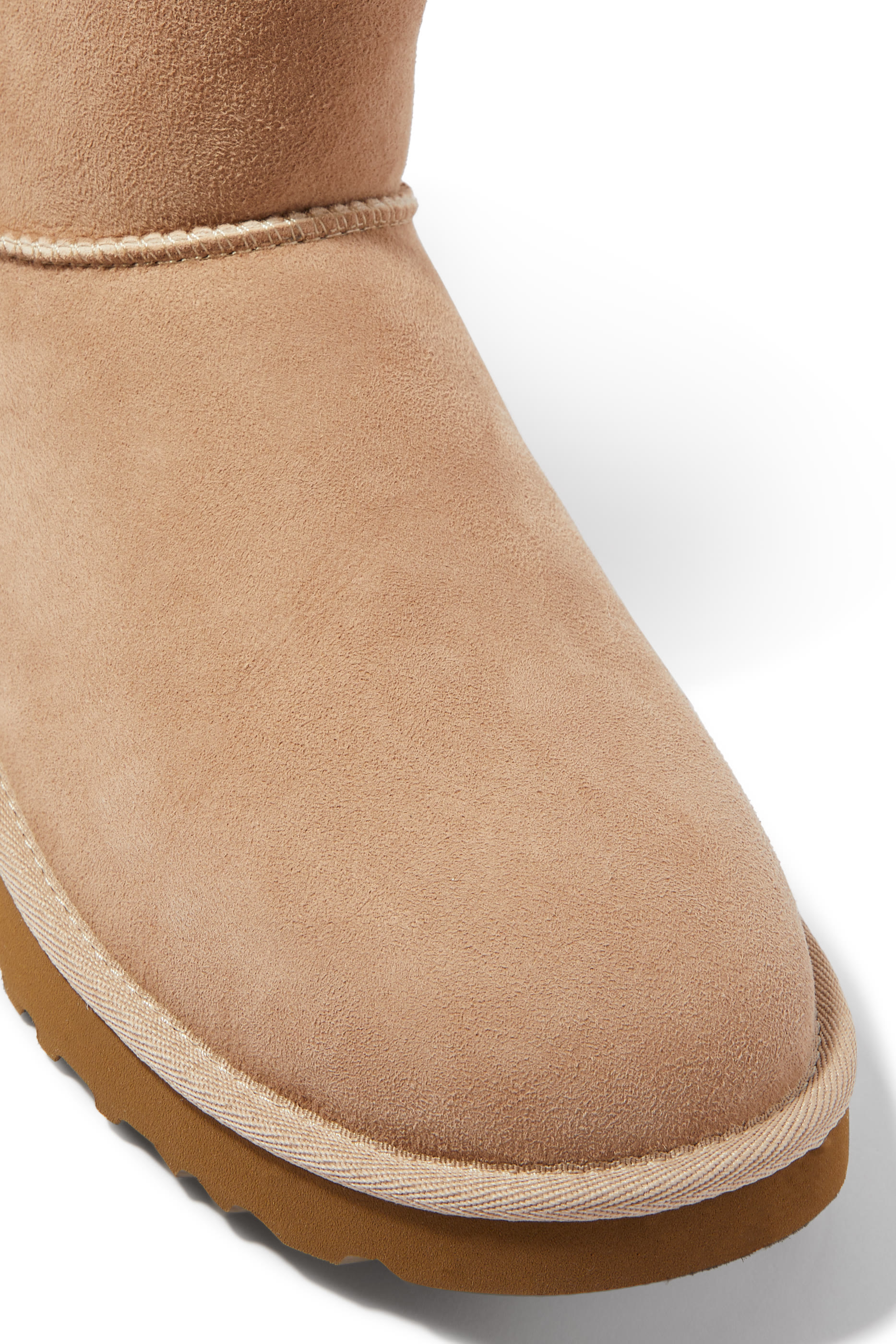 حذاء بوت كلاسيكي II قصير