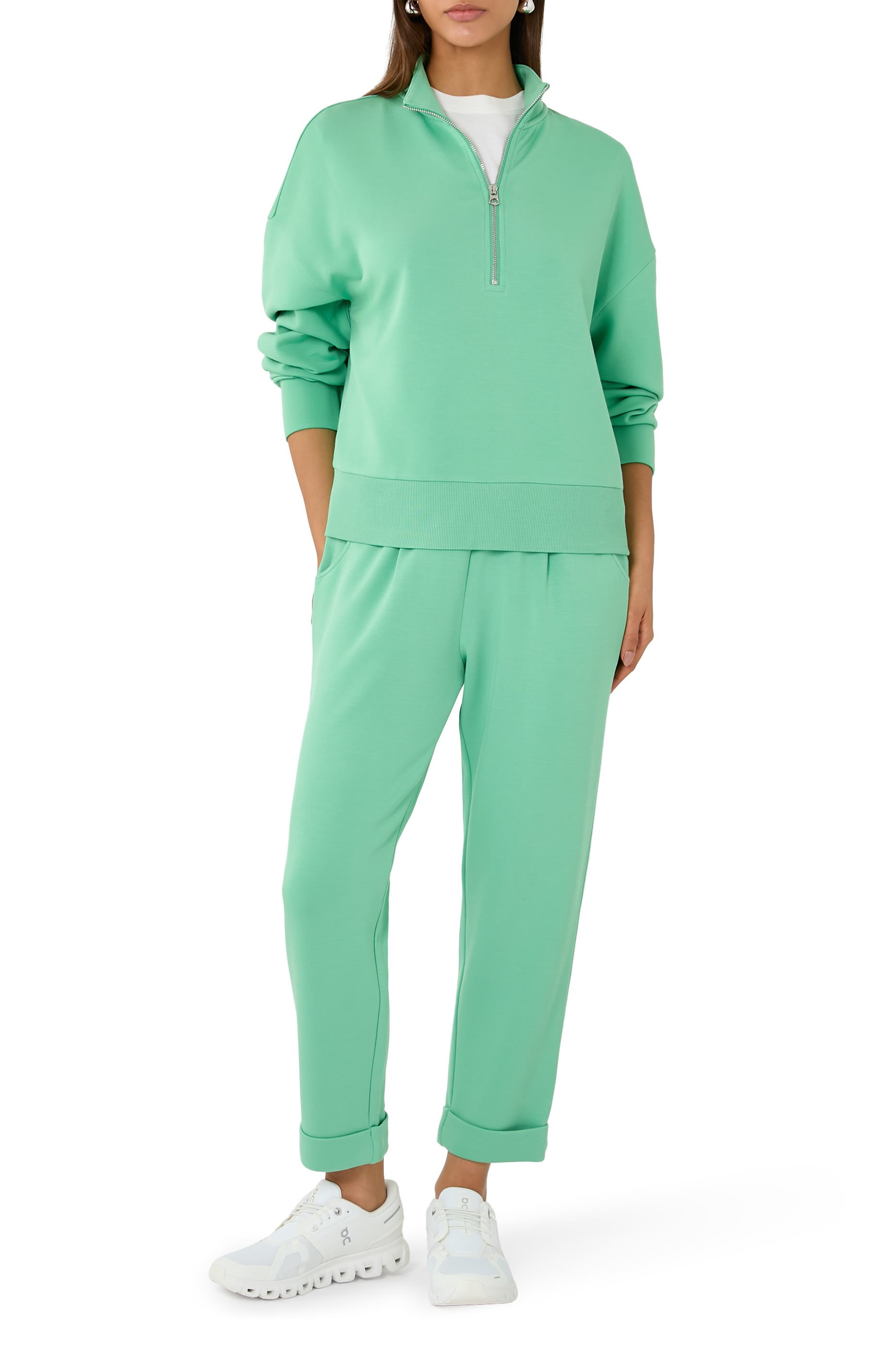 سويت شيرت مافيس بياقة عالية