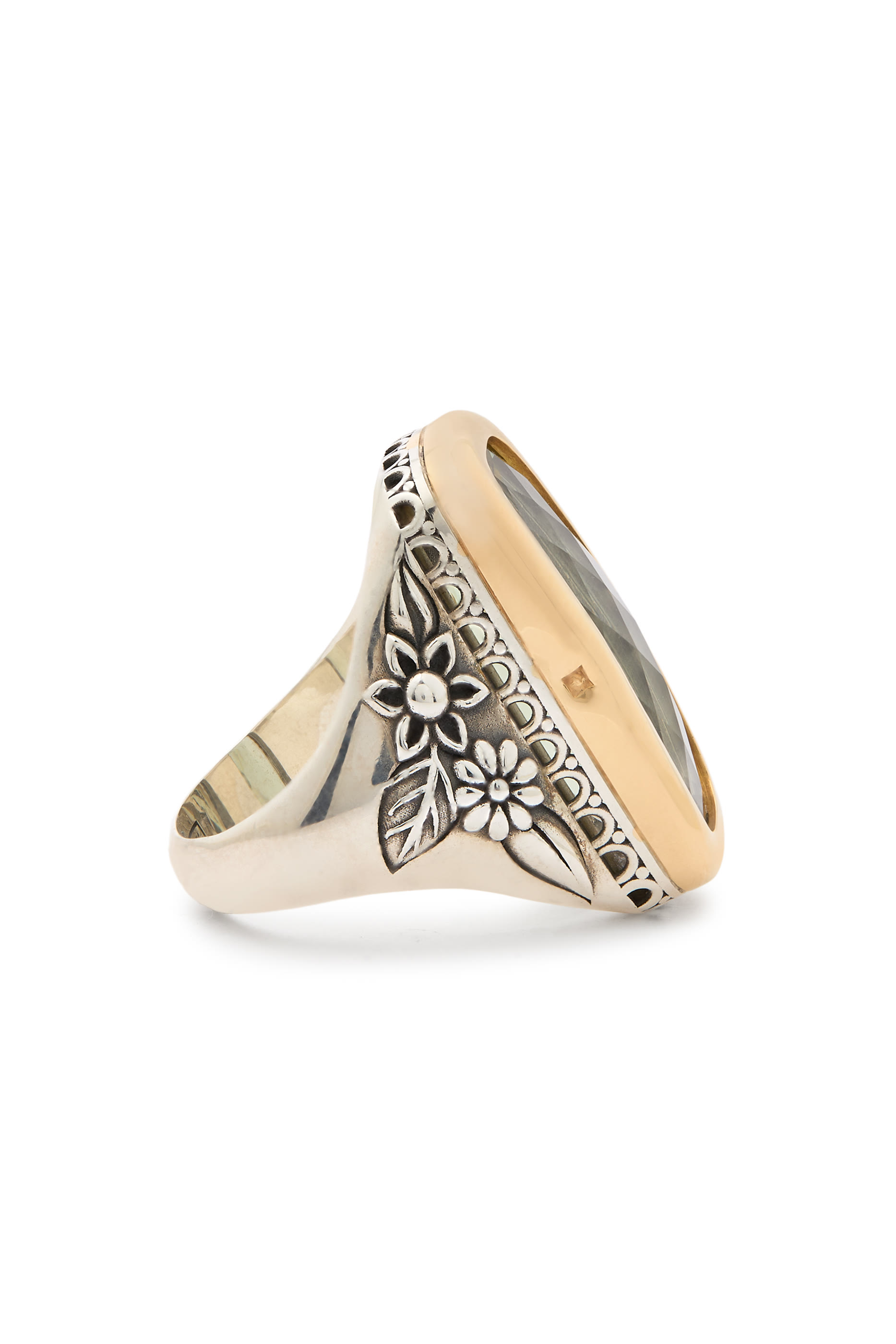 خاتم فلاور غاردن مرصع بأحجار جمشت، فضة إسترلينية وذهب أصفر عيار 18