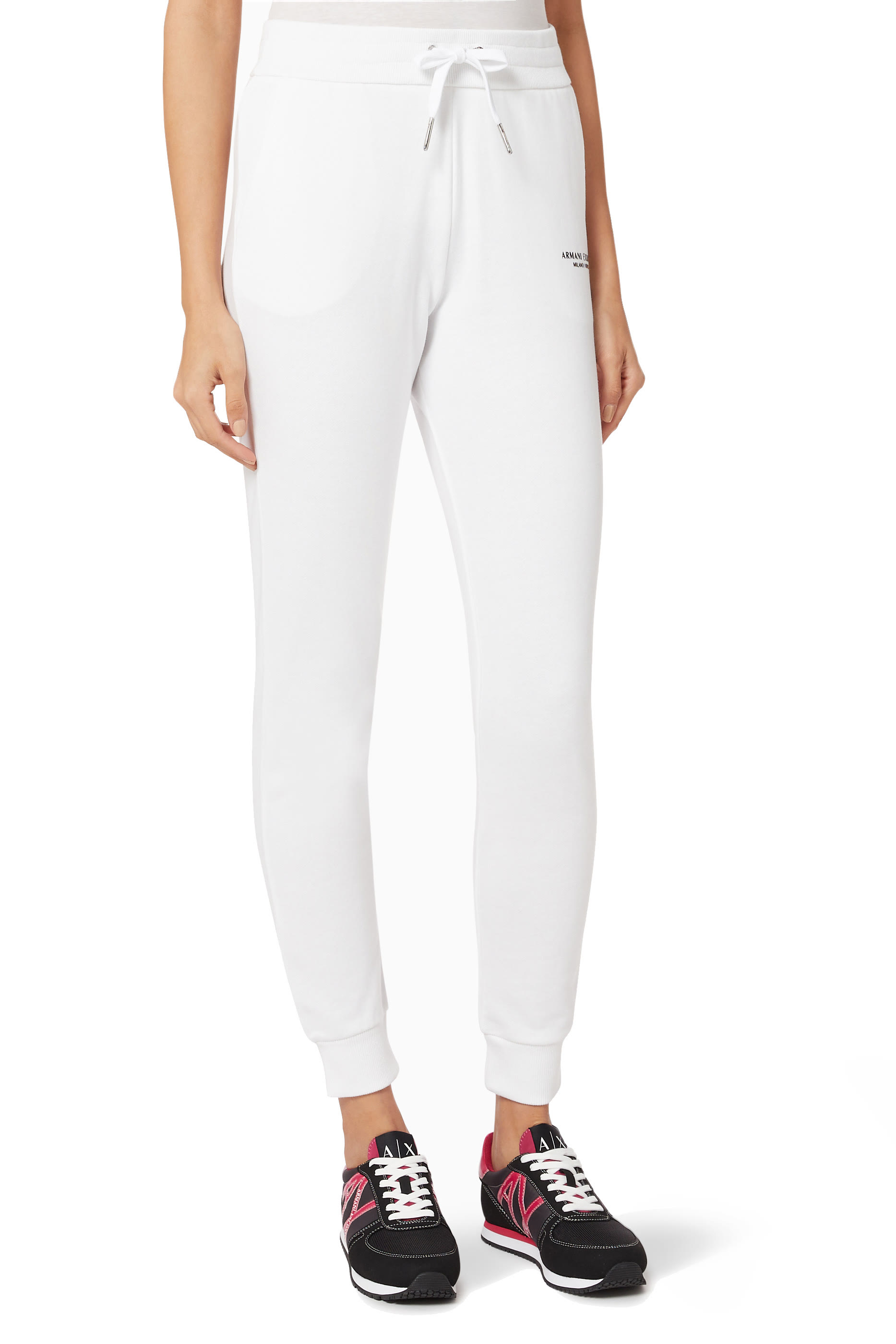 بنطال رياضي بشعار الماركة