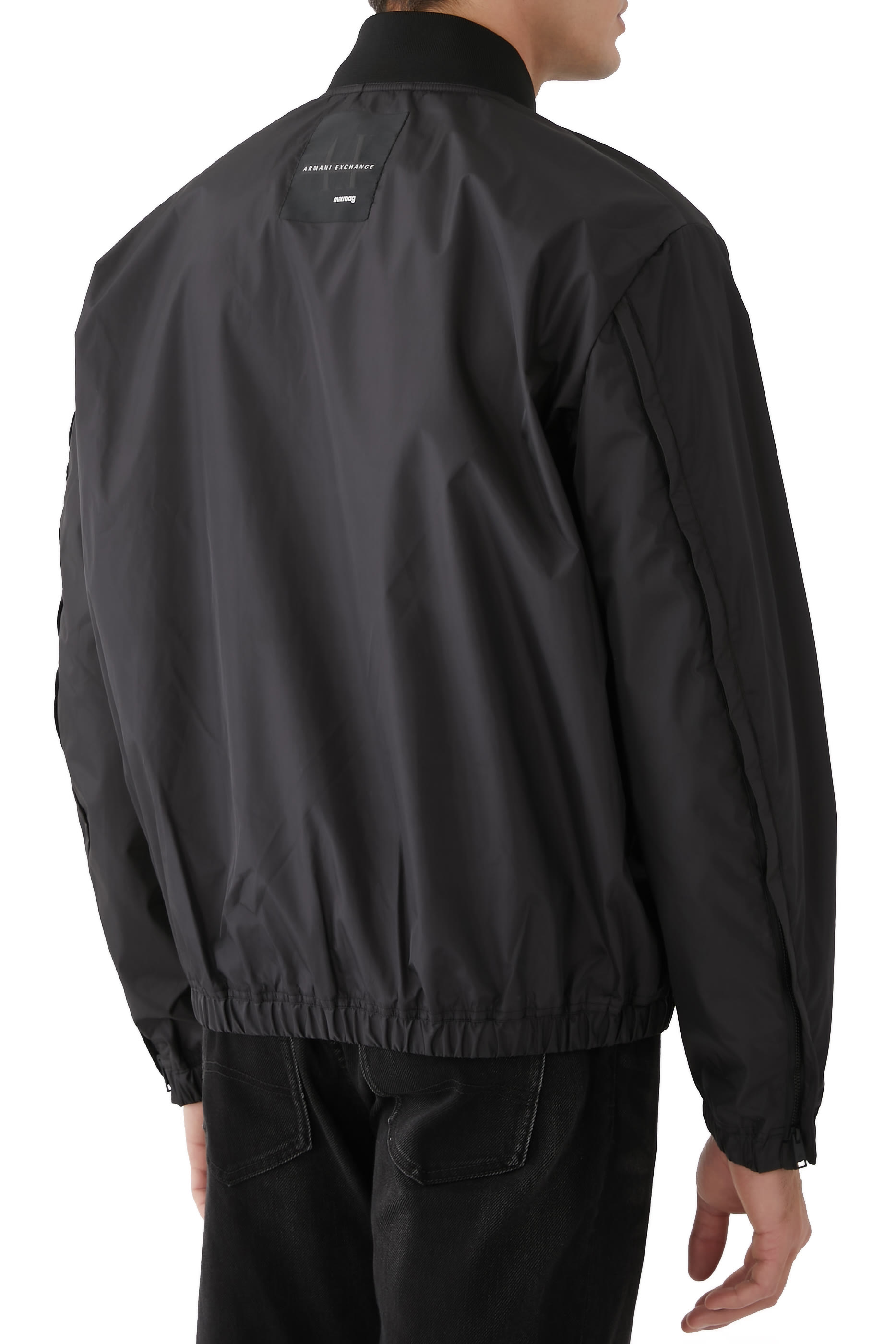 جاكيت x ميكسماج بشعار الماركة