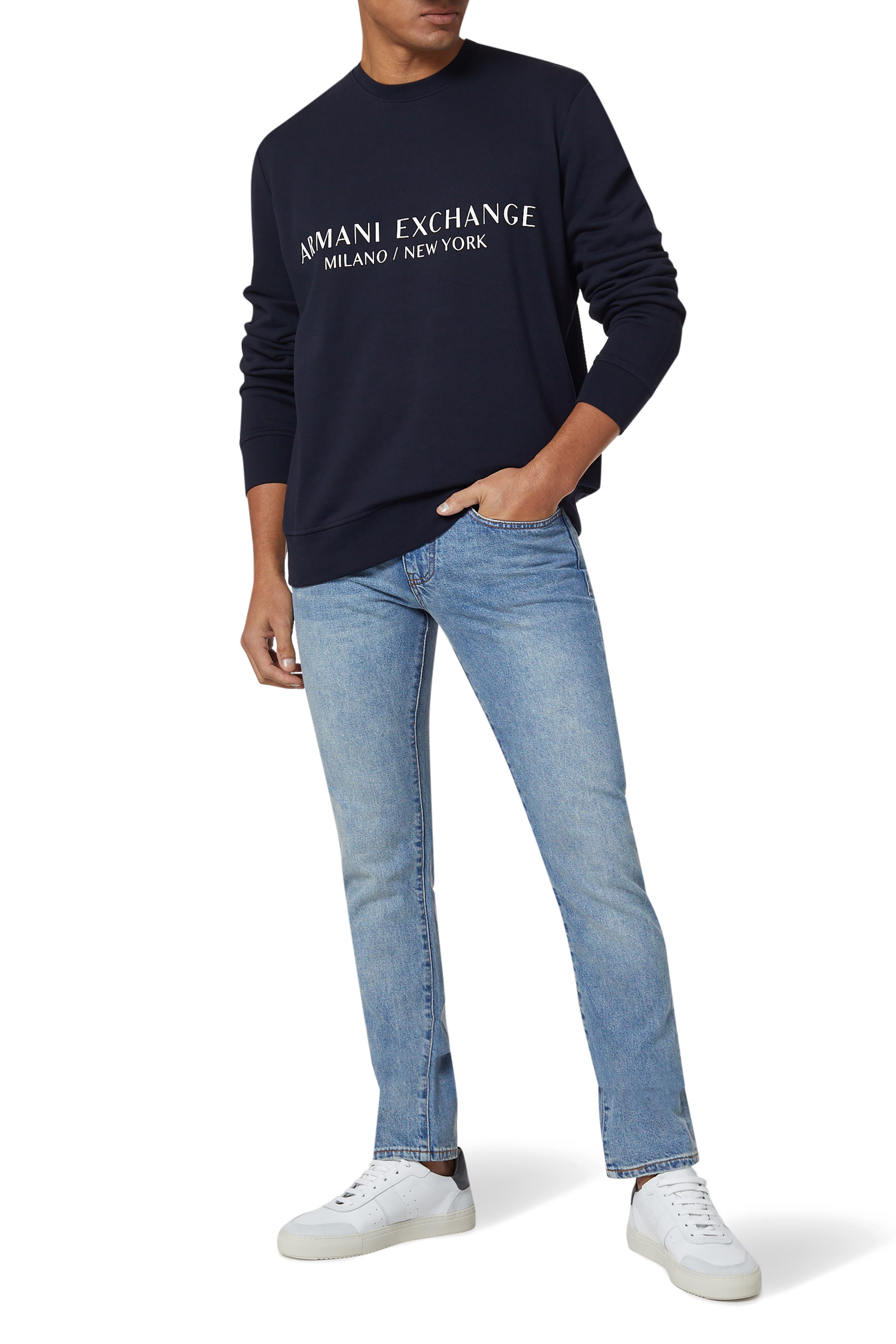 سويت شيرت قطن مزين بشعار الماركة