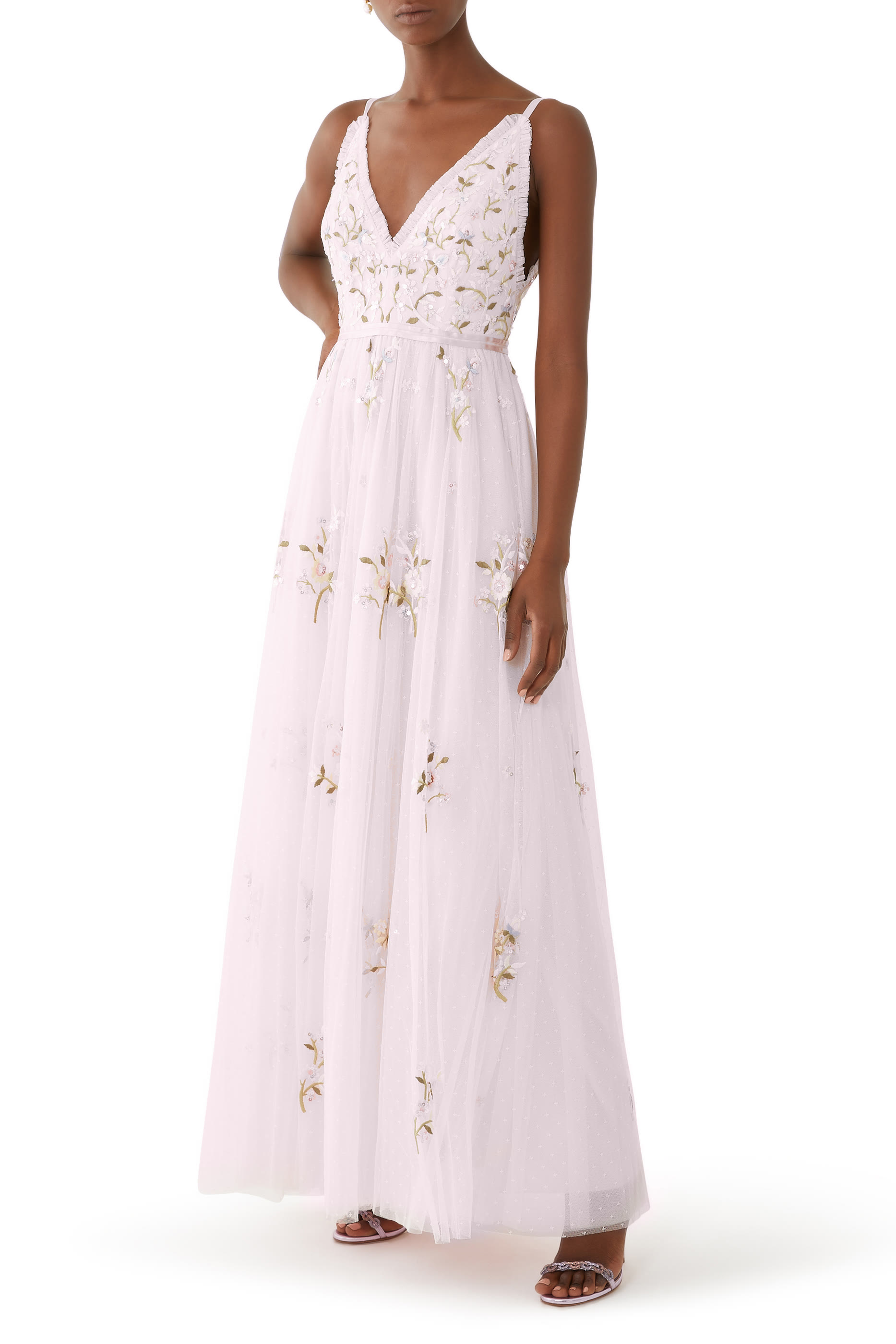 فستان سهرة بتونيا بنمط كاميسول