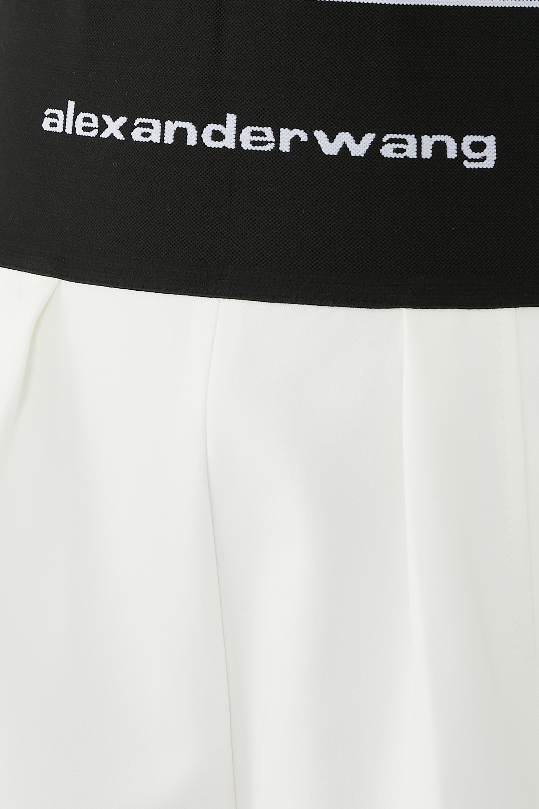 شورت سفاري بقصة مناسبة للجسم