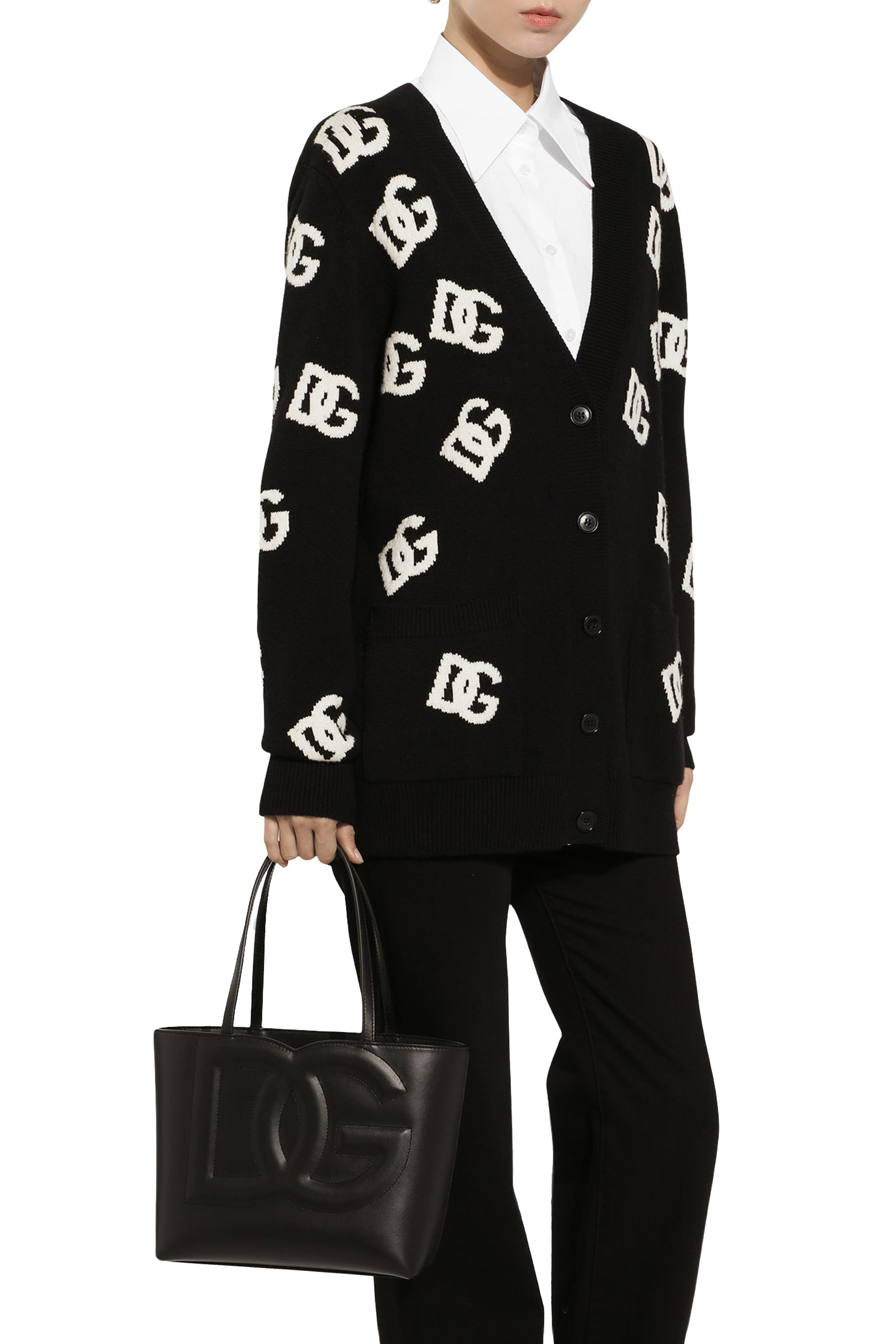 كارديغان صوف بتطريز شعار الماركة