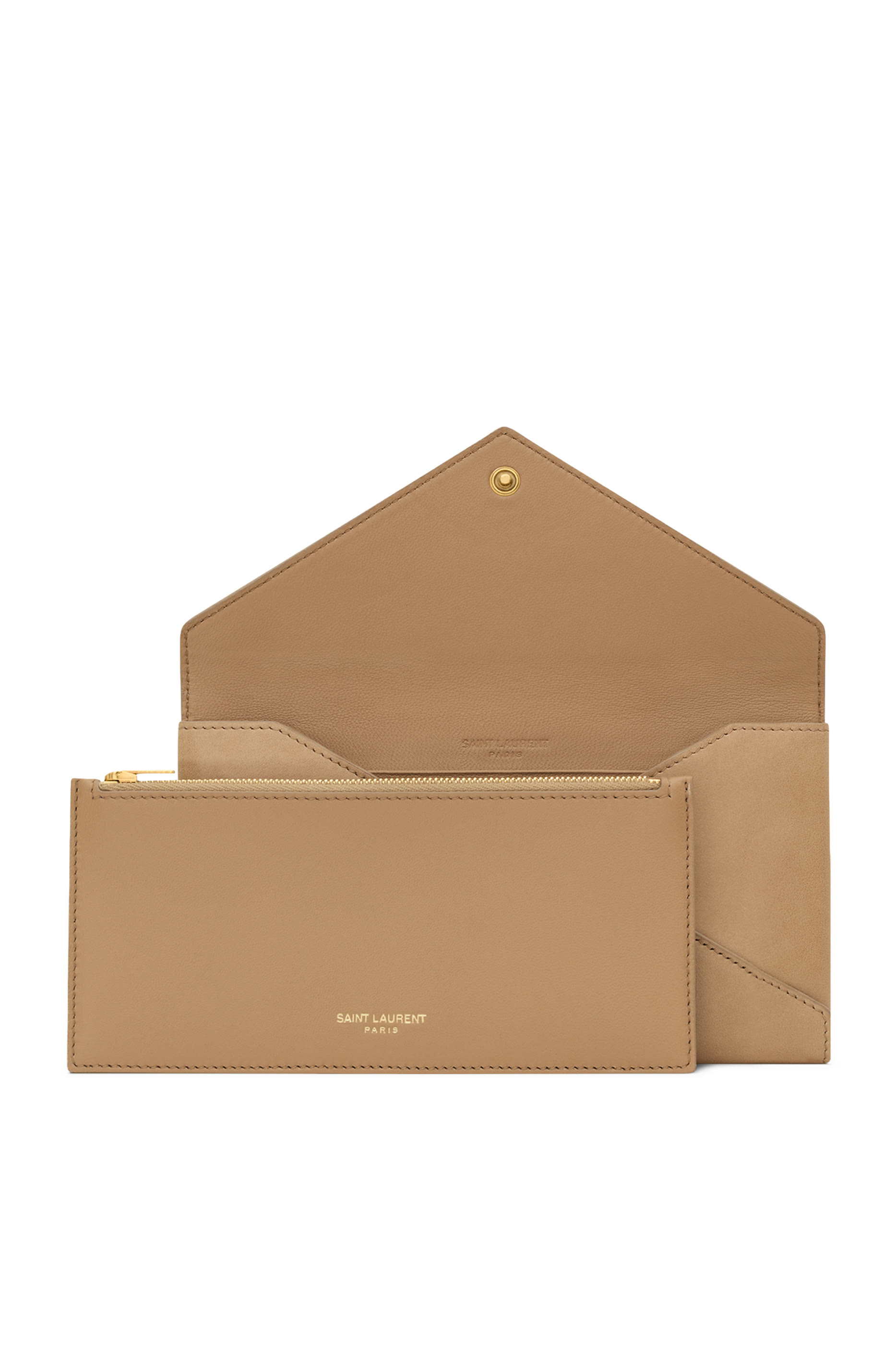 محفظة كبيرة بحروف شعار الماركة جلد