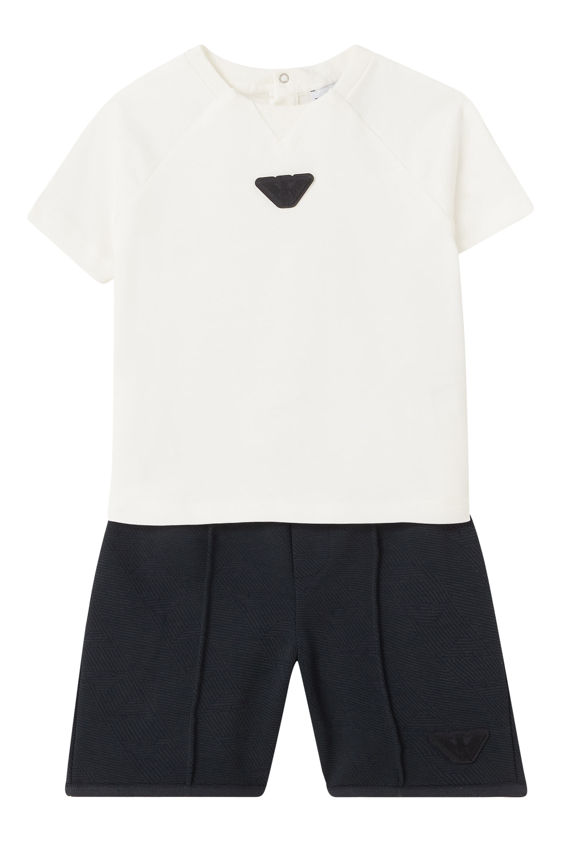 طقم تيشيرت وشورت بشعار النسر صغير للأطفال