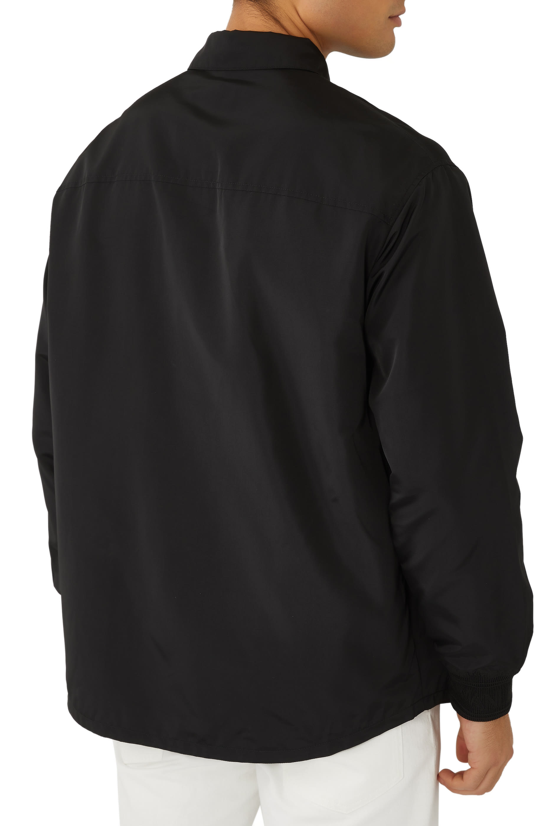 جاكيت فضفاض بجيب خارجي