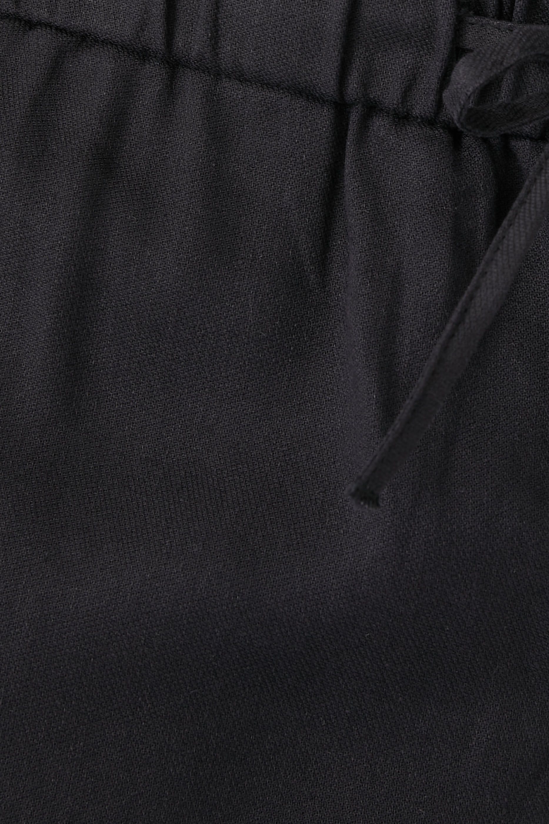 بنطال أوسكار كتان