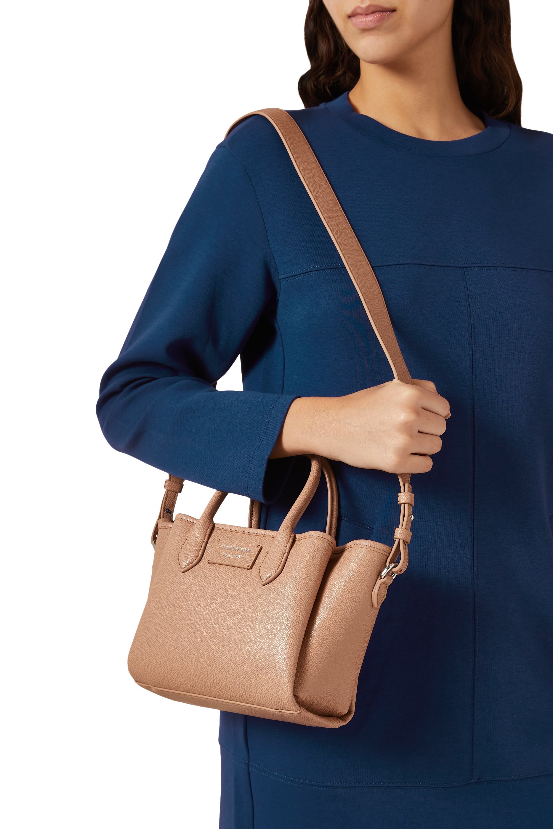 حقيبة يد صغيرة بملمس بارز