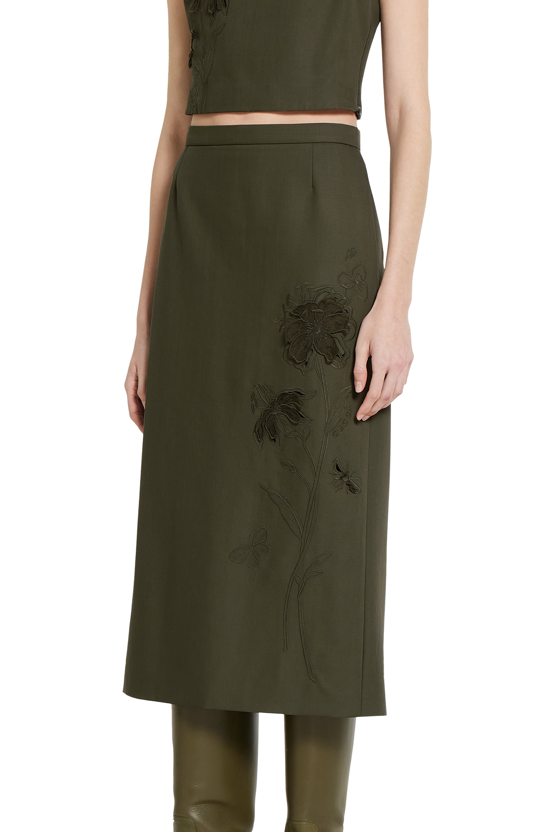 تنورة مطرزة بالزهور صوف موهير