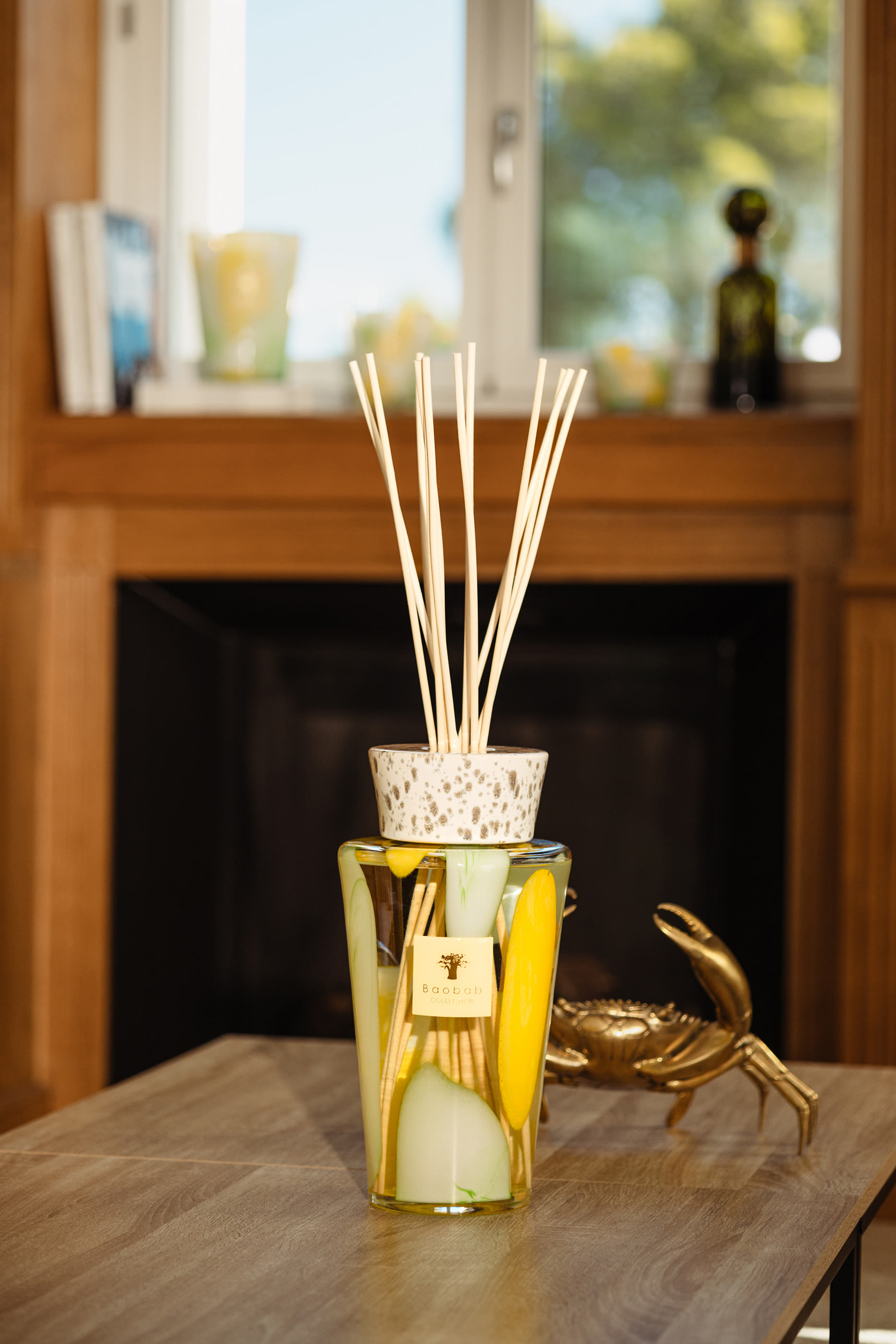 موزع عطر فاخر توتيم ريفييرا سانتو سوسبير ، حجم كبير