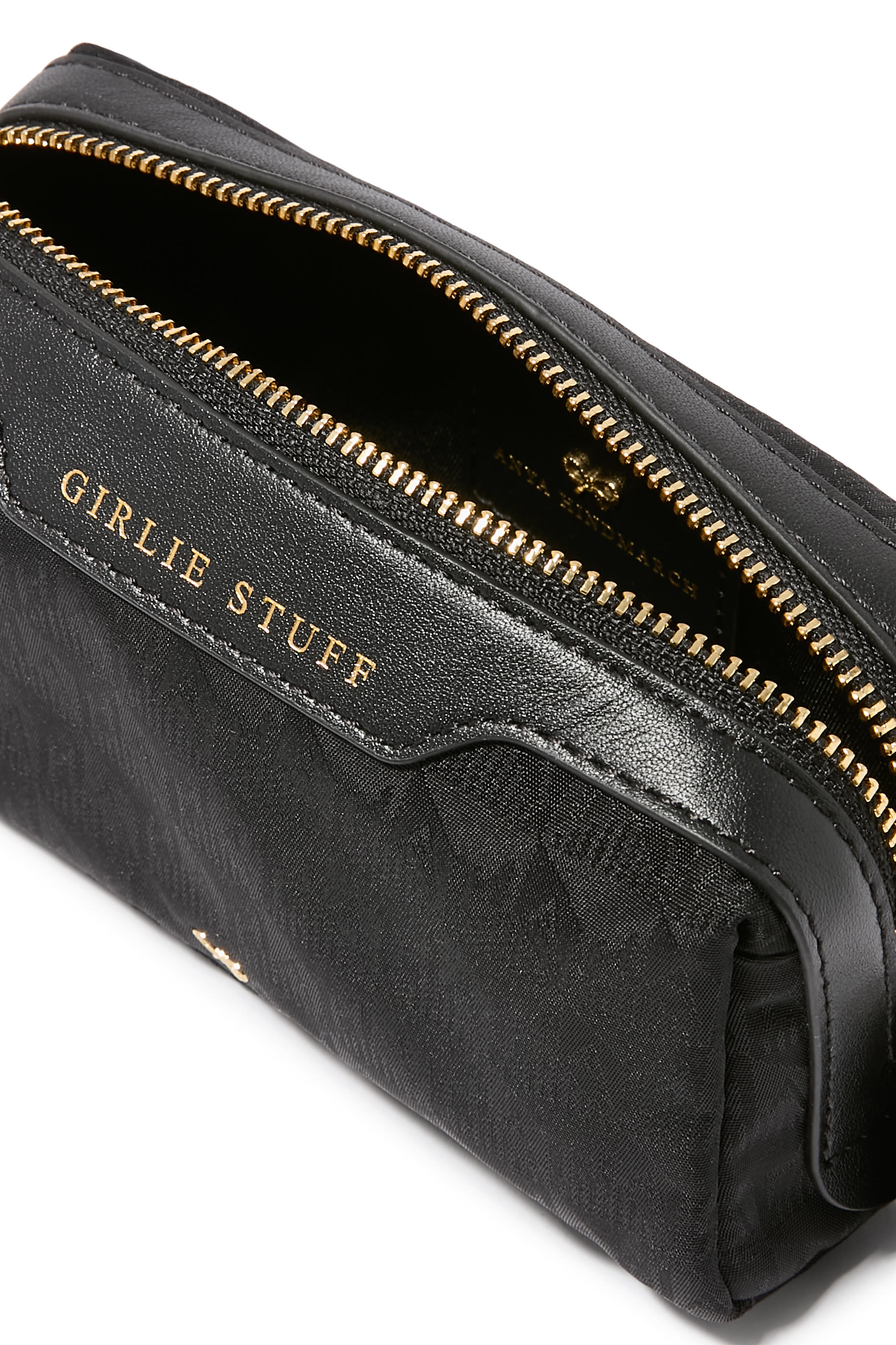 حقيبة صغيرة جيرلي ستاف بشعار الماركة