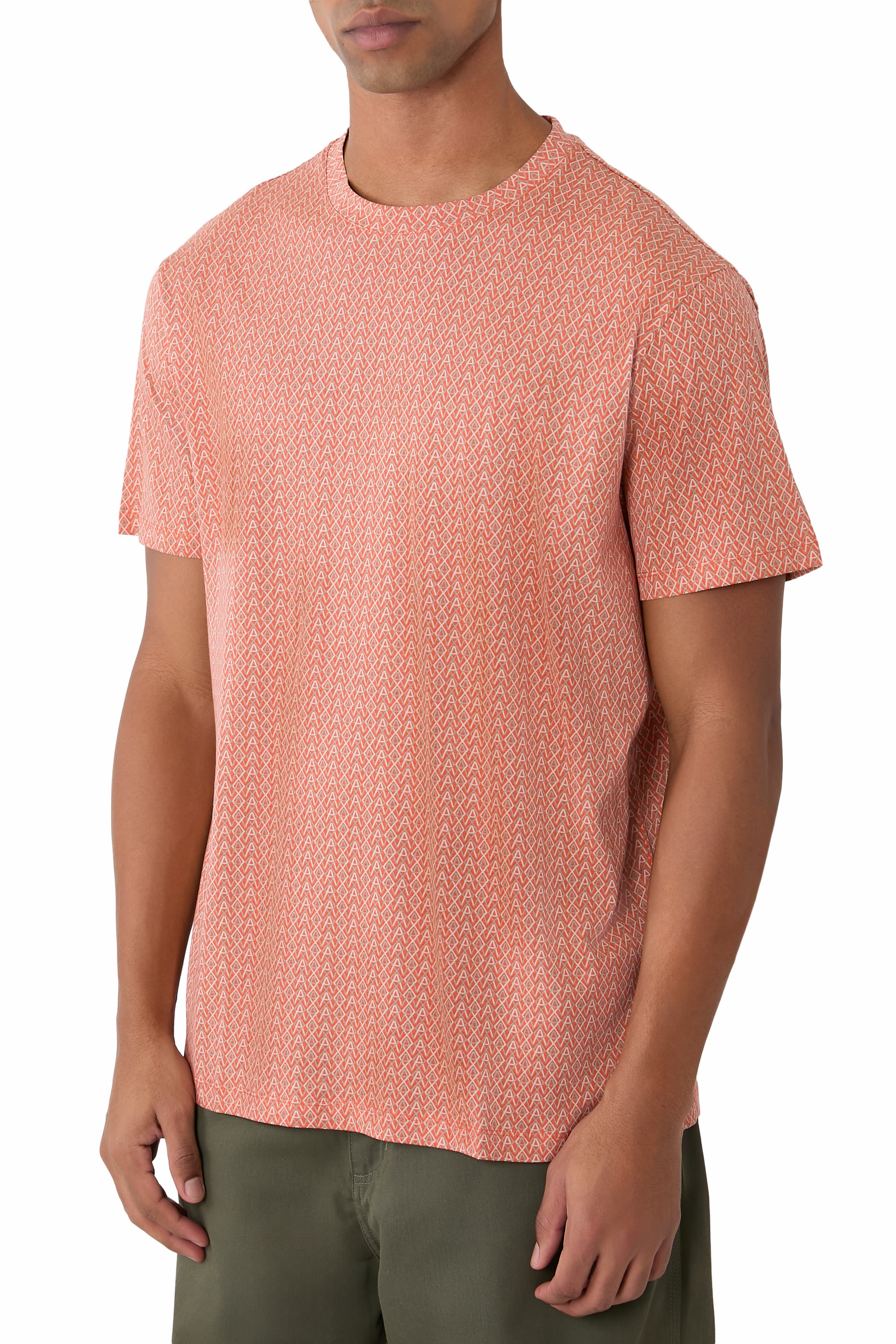 تيشيرت بقصة عادية قطن