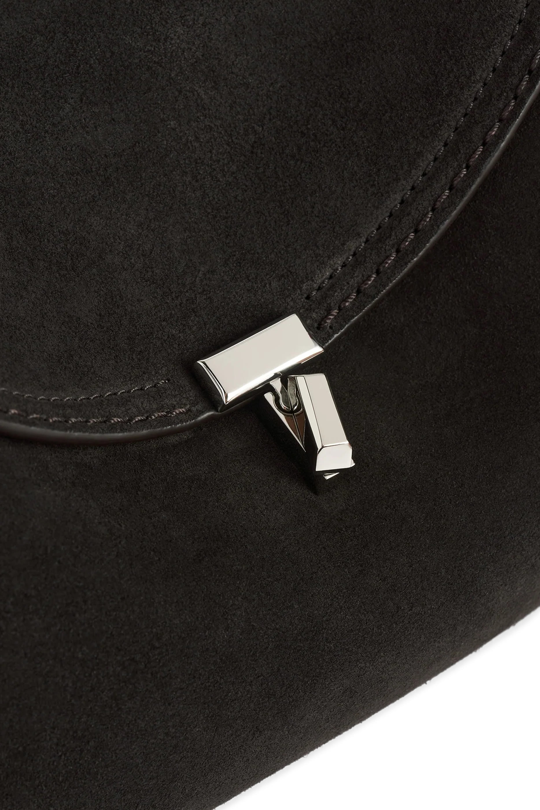 كلاتش بقفل بتصميم حرف T شمواه