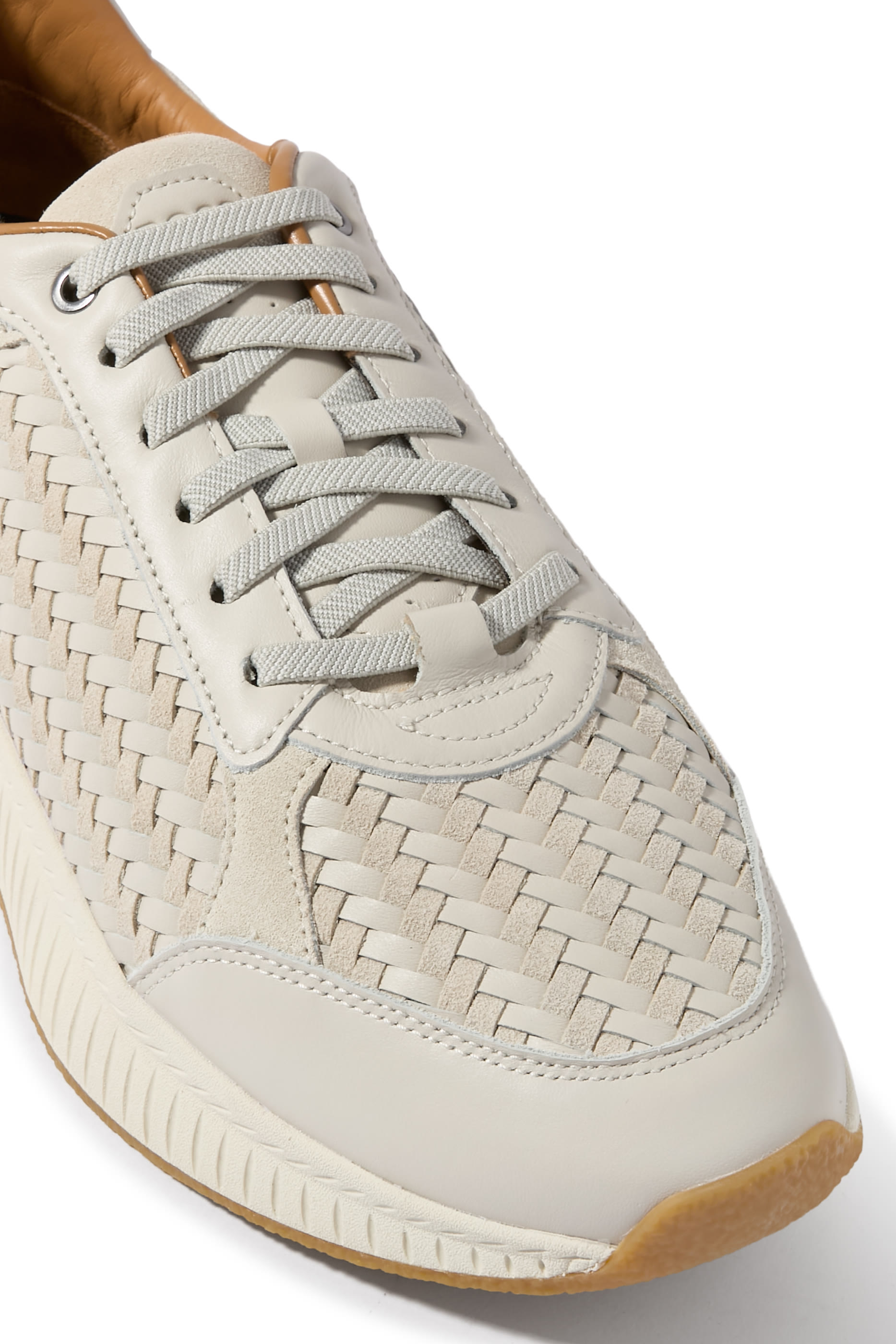 سنيكرز تي تي ان ام ايفو