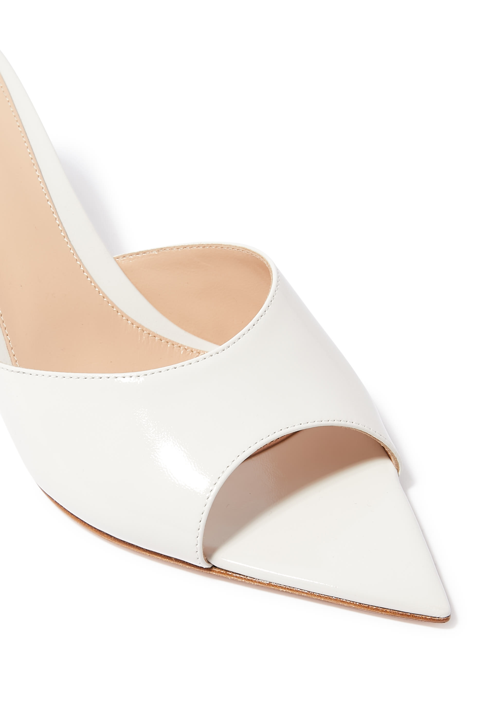 حذاء إيل 70 مفتوح جلد لامع