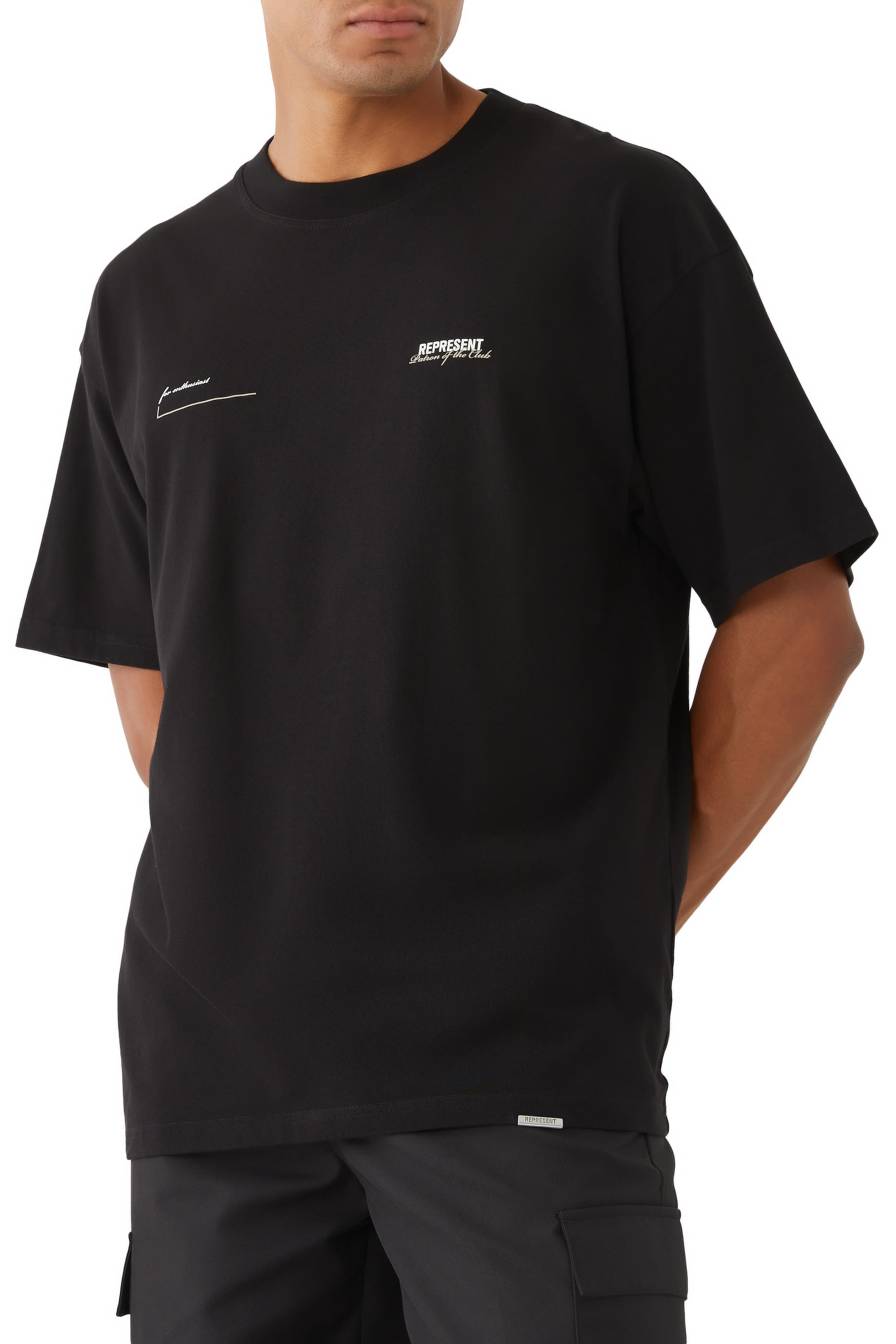 تيشيرت بشعار باترون اوف ذا كلوب