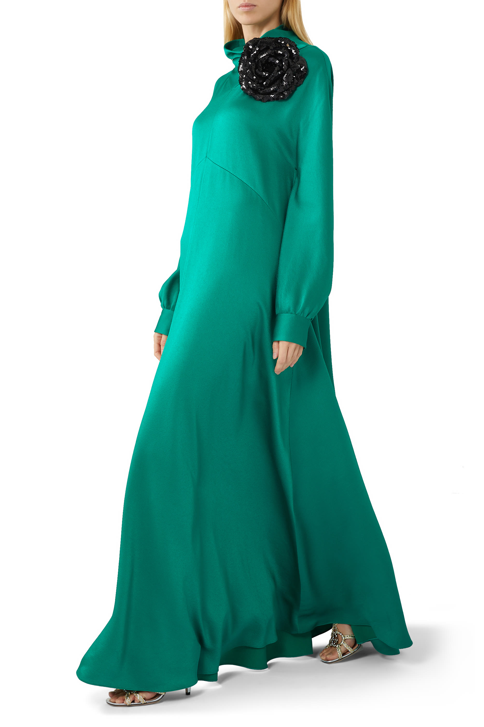 فستان ستان ببروش بتصميم زهرة