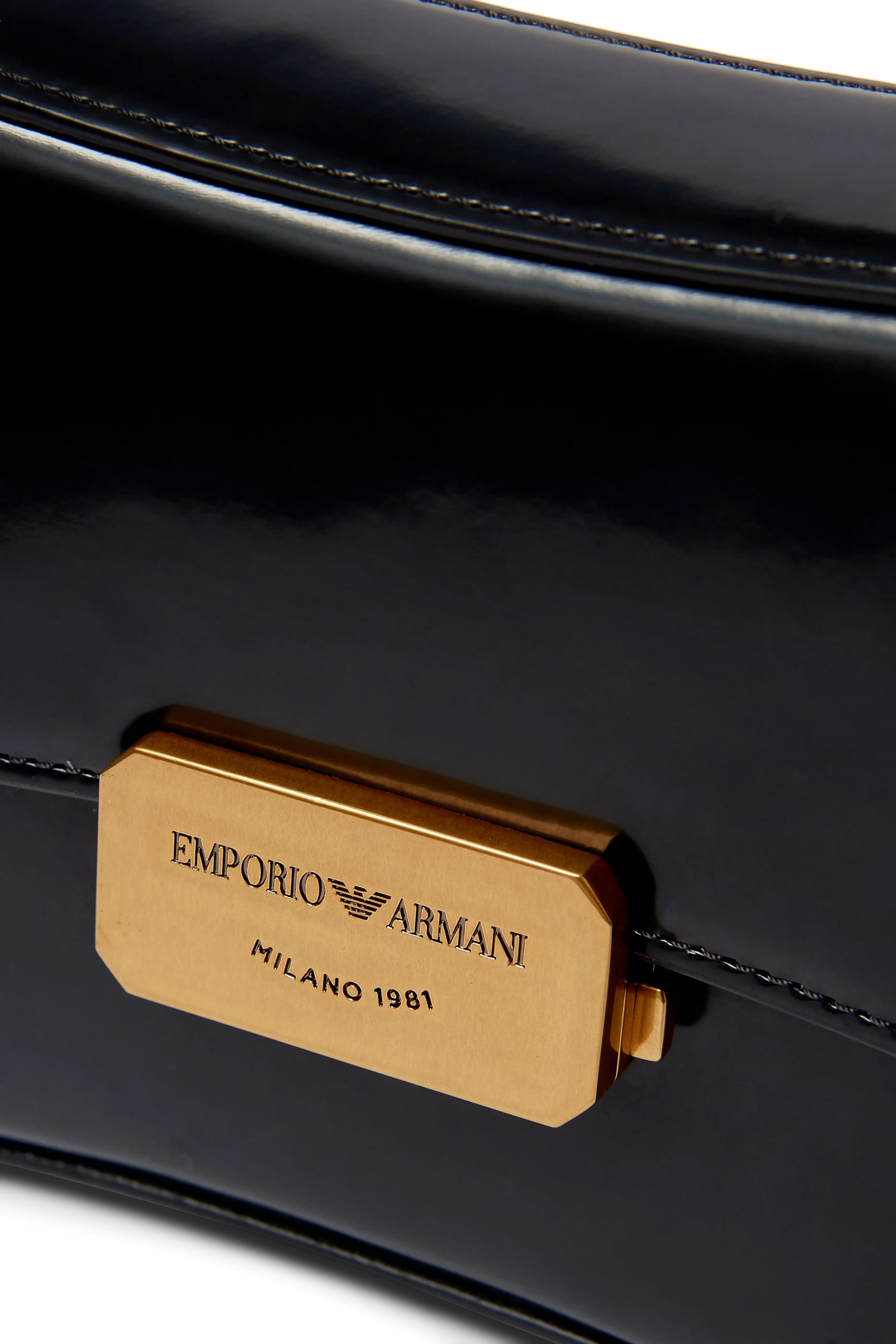 حقيبة كتف مستطيلة بتصميم مصقول