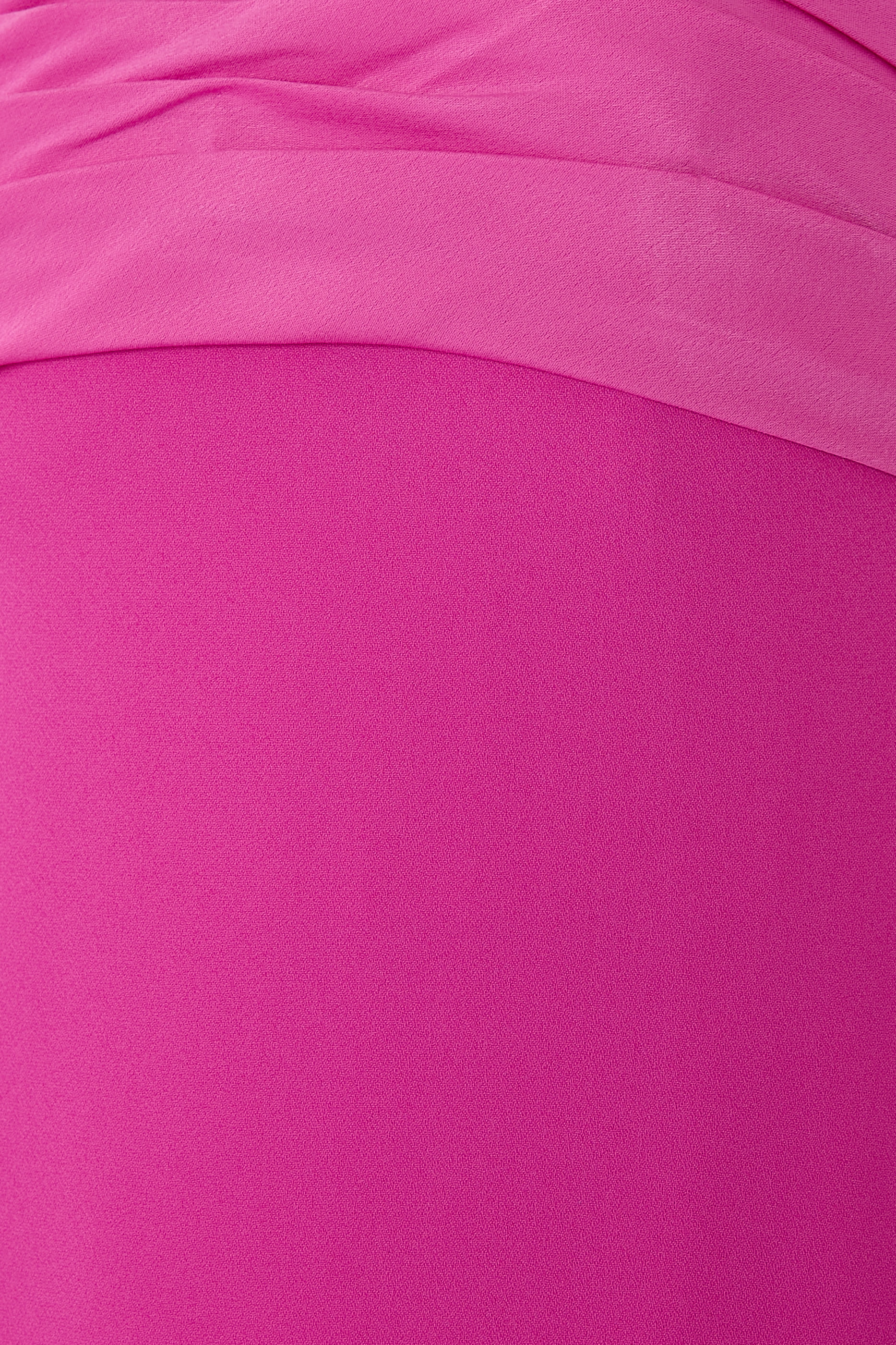 فستان سهرة بريجيت بلا حمالات كريب